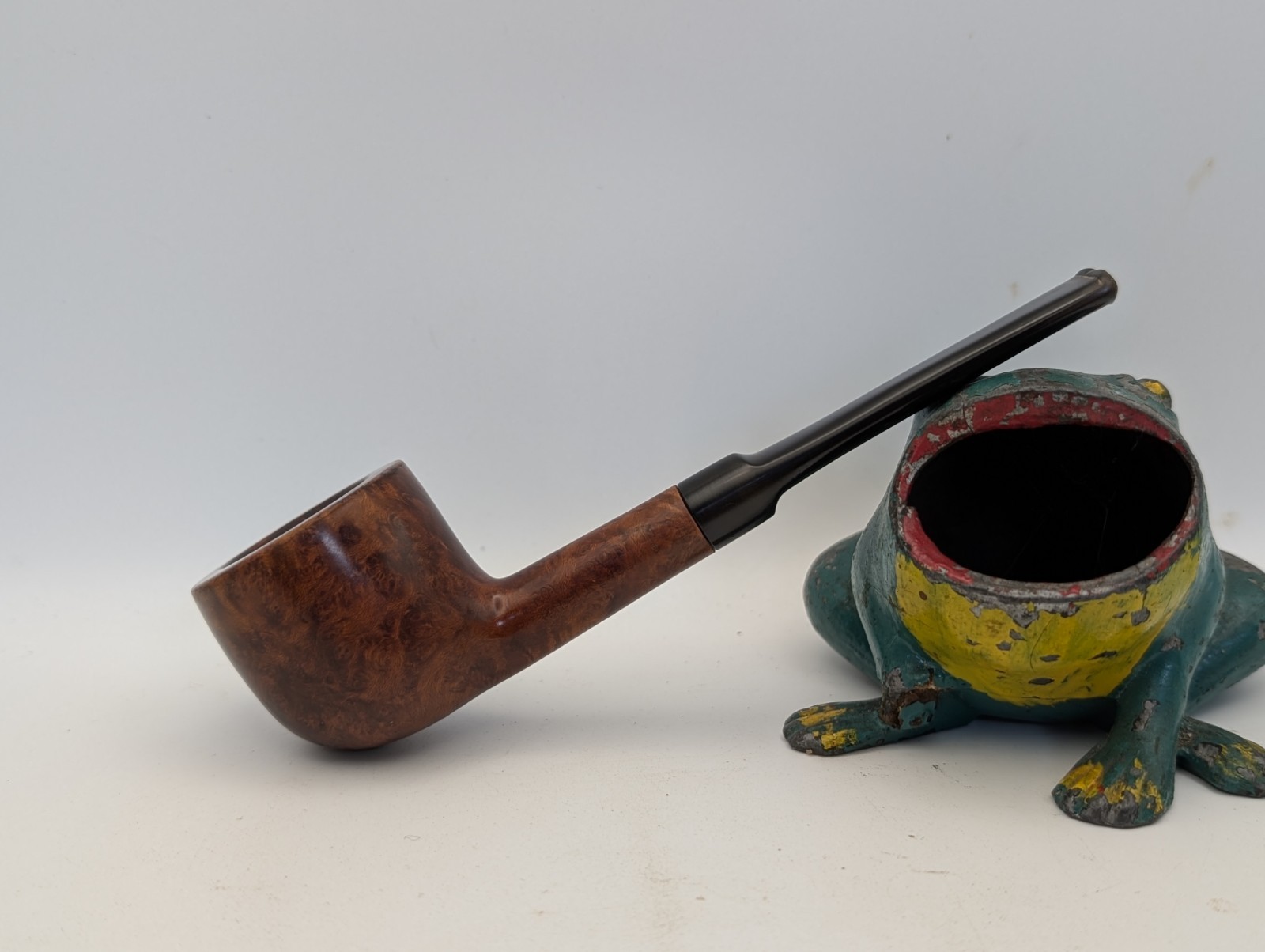 Vintage Orlik Royal Sovereign 130 Smooth Pot Estate Tobacco Pipe Made In England