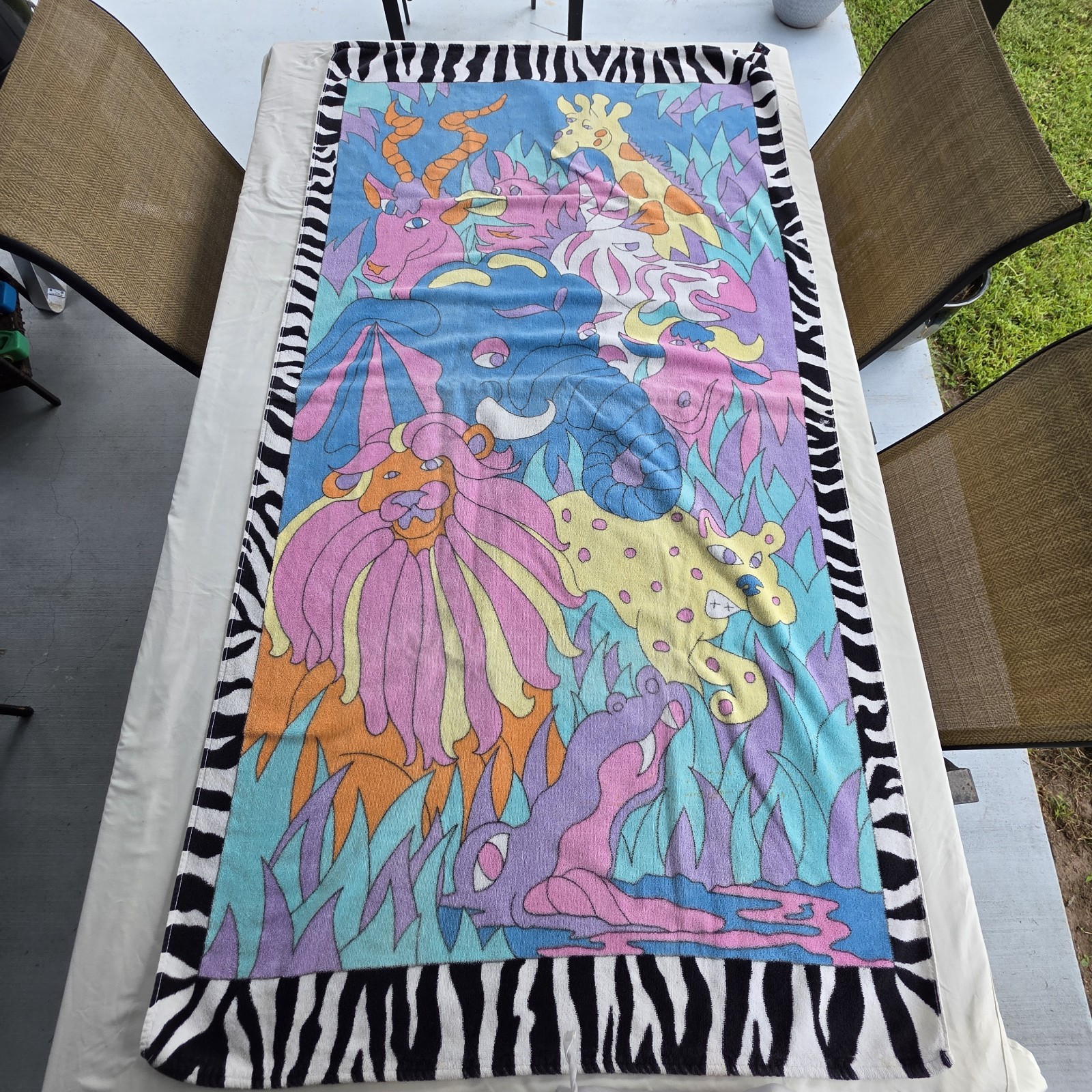 VTG 1992 Martex Safari Animal Beach Towel 60x31 Zebra Lion Giraffe Jungle 90s