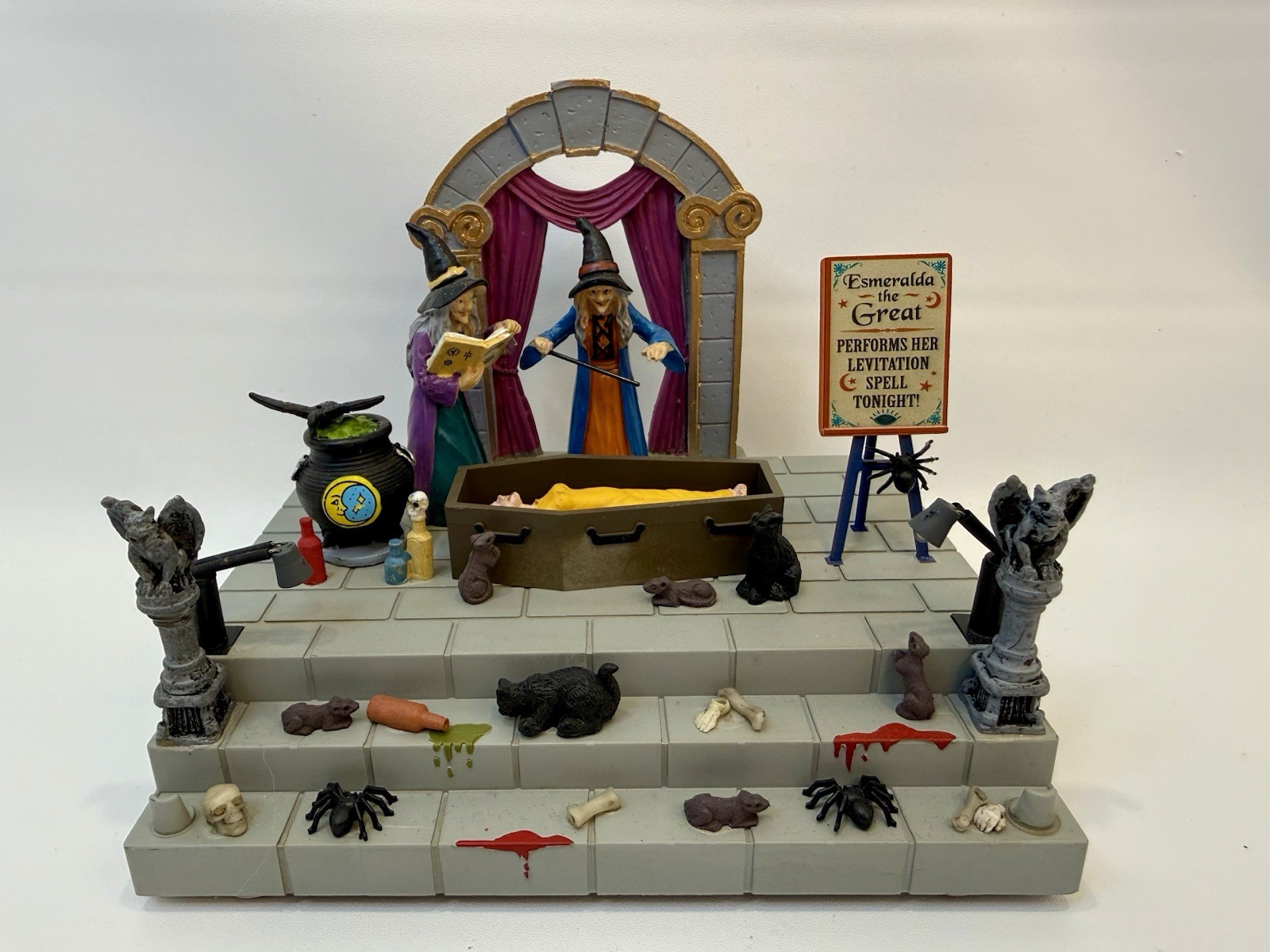 Lemax Spooky Town: Esmeralda The Great #14825: No Box Or Cord, Works