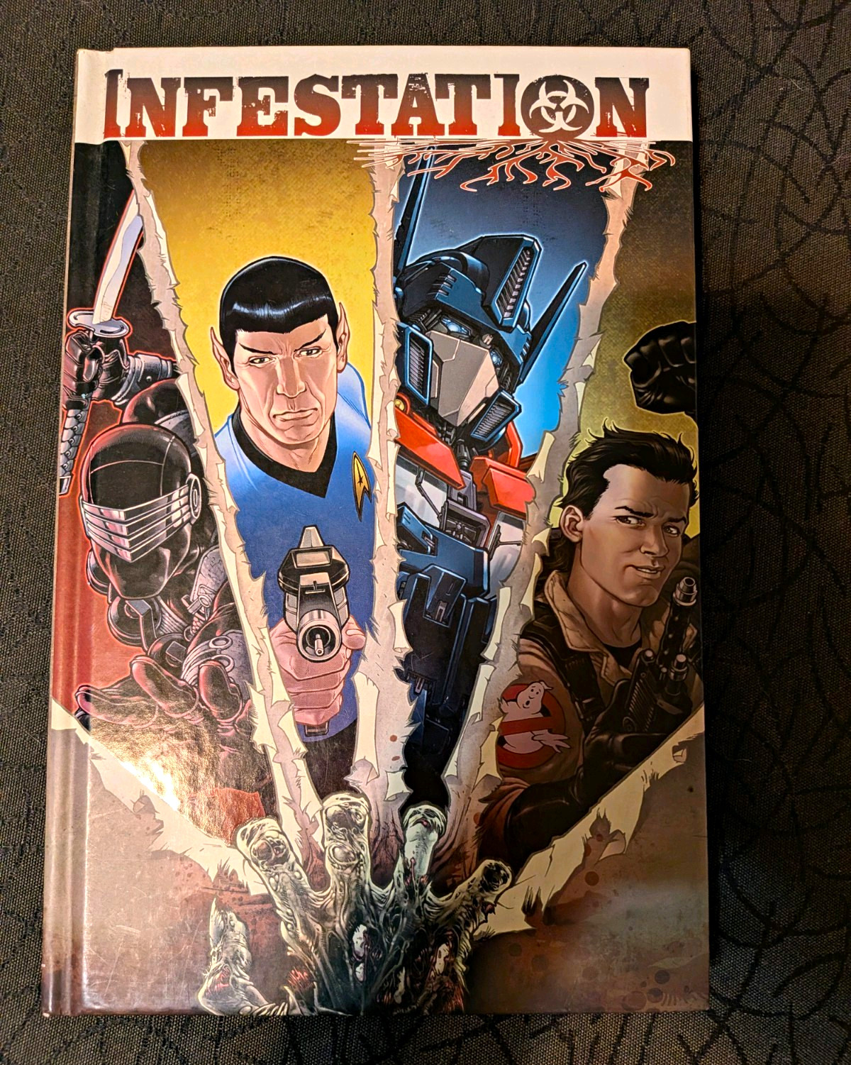 IDW Infestation Hardcover Graphic Novel Optimus Prime Transformers