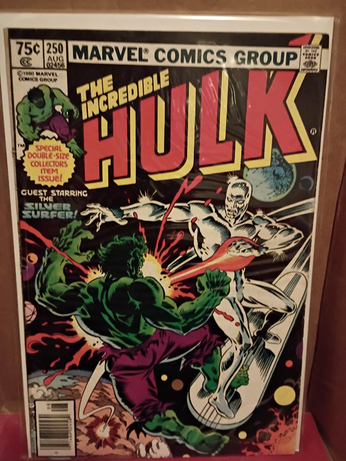 Incredible Hulk 250,24 Books Total,Nice ,Lot Pics Incredible Hulk 250,24 Books Total,Nice ,Lot Pics