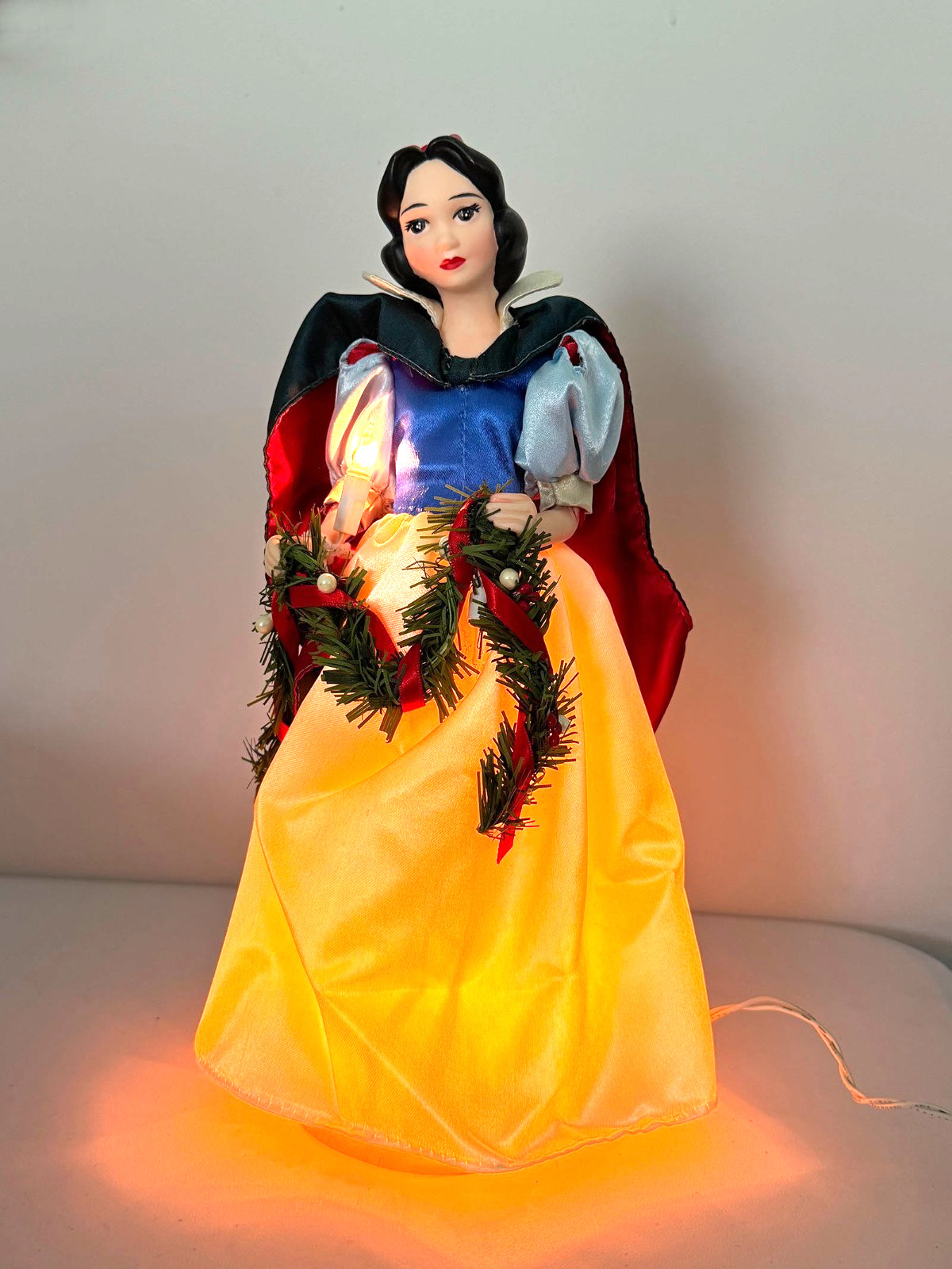 Vintage Disney’s Snow White Christmas Tree Topper 10\