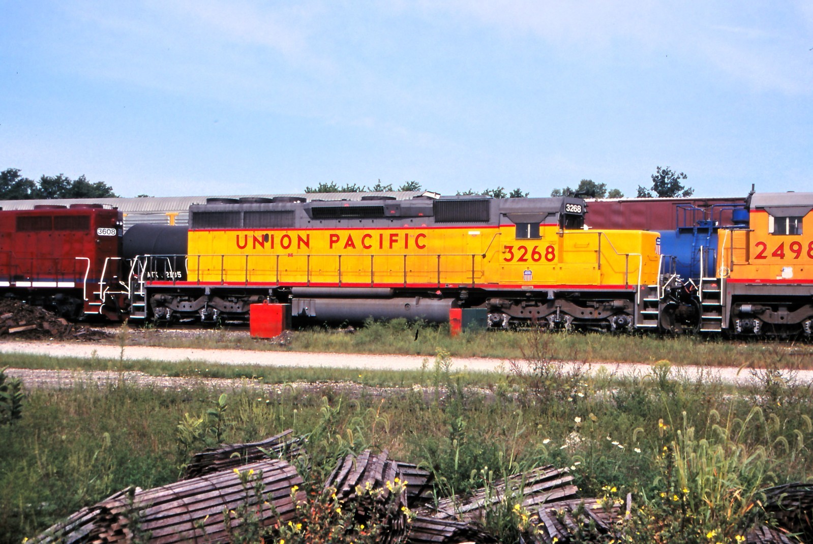 UNION PACIFIC (UP) SD40-2 3268 Original slide--Villa Grove, Illinois--1997