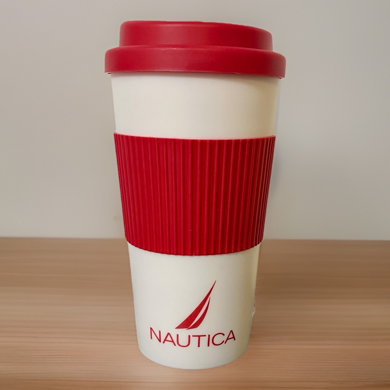 NAUTICA Coffee Travel Mug Cup Reusable Red & White Gripping Sleeve for Comfort