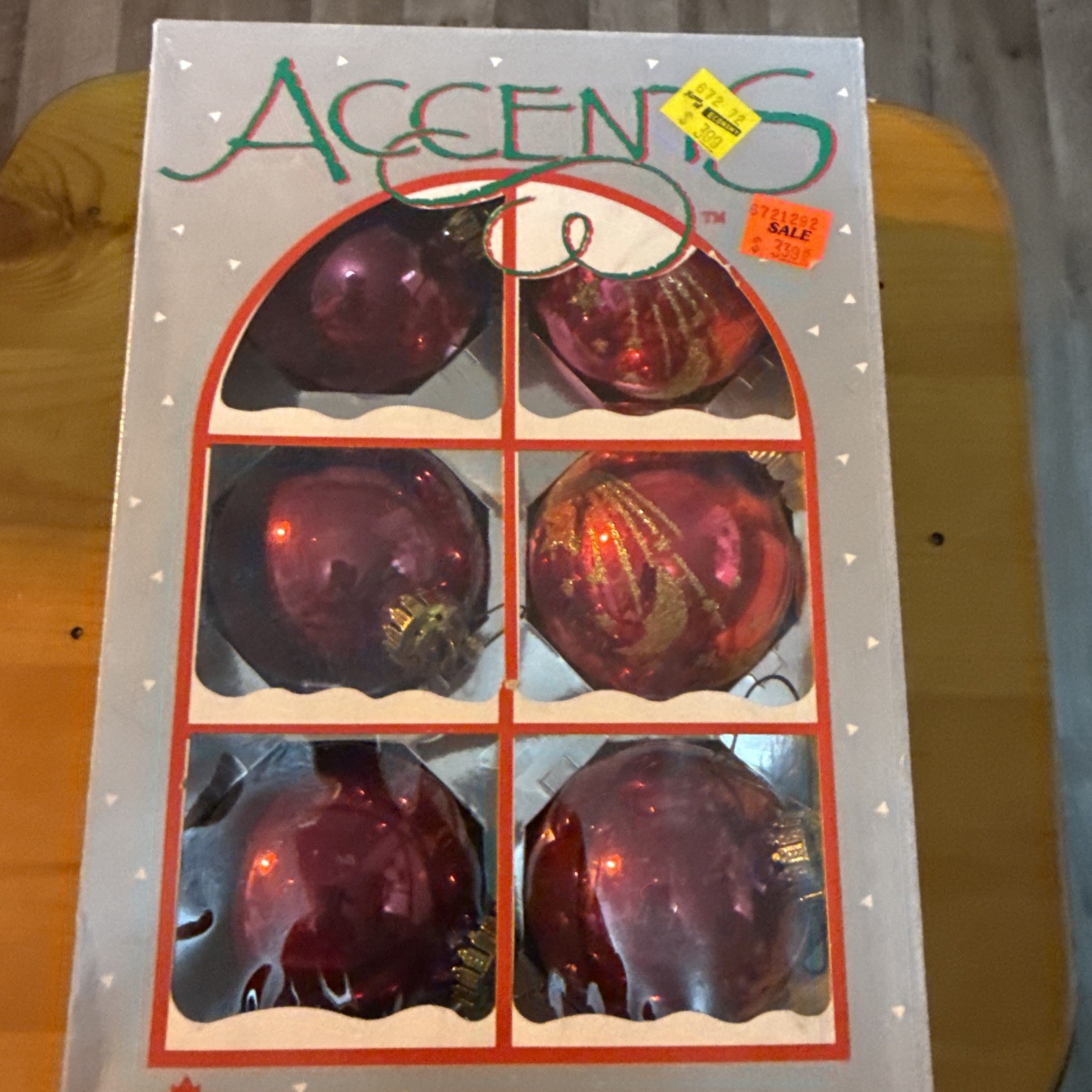 Noma Accents Red Glass Christmas ornaments Vintage lot 4 2 Are Shiny Brite