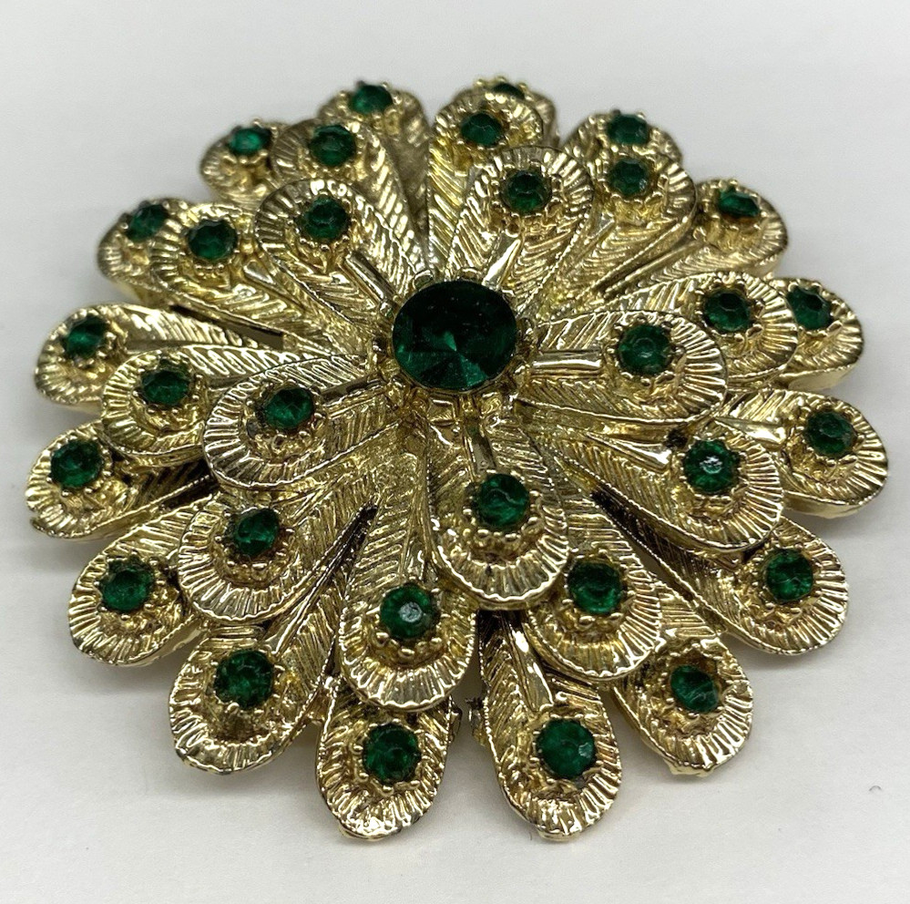 Vtg Flower Brooch Pin Layered Textured Gold Tone Metal Green Rhinestone 1.75 in Vtg Flower Brooch Pin Layered Textured Gold Tone Metal Green Rhinestone 1.75 in