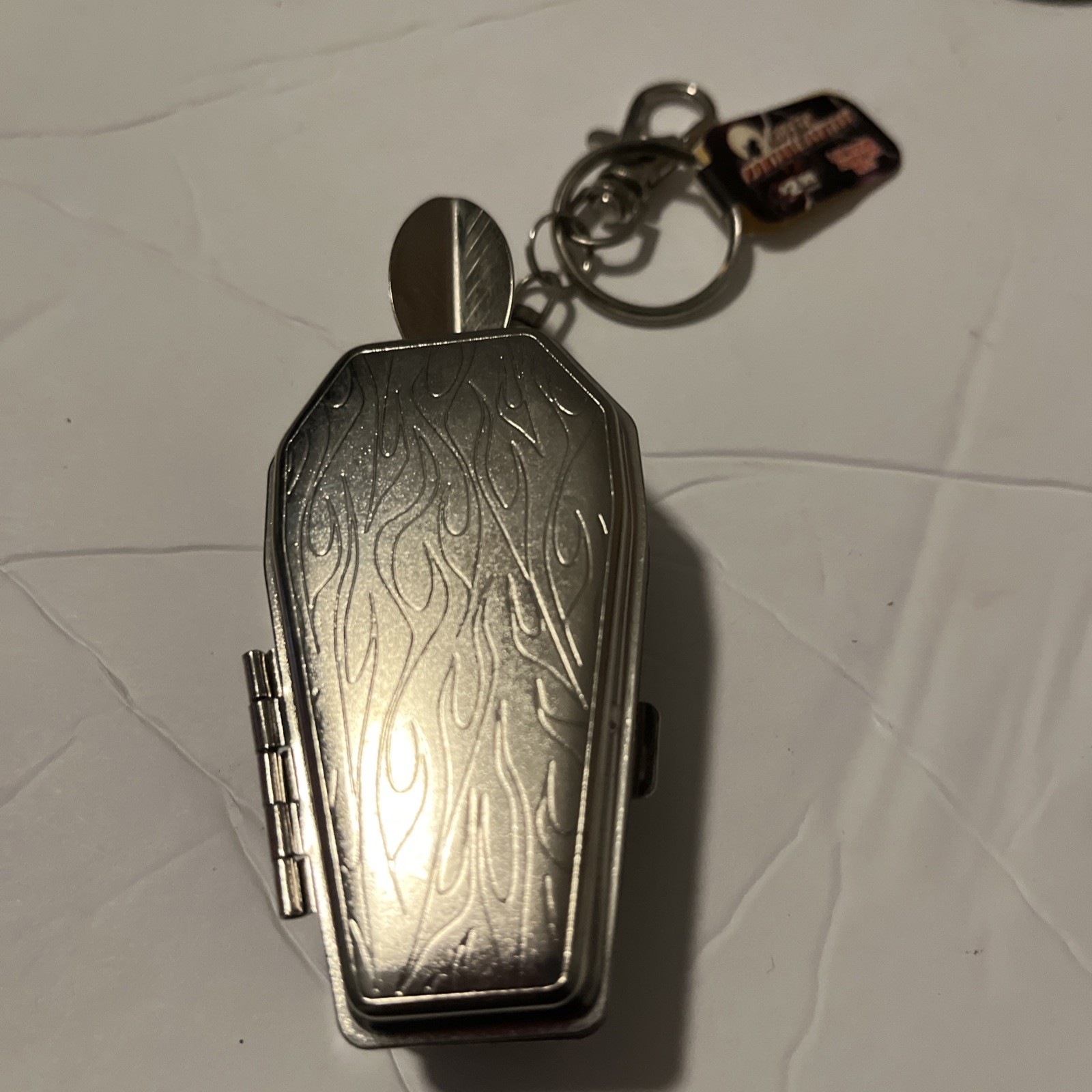 Vintage 80\'s COFFIN ASHTRAY Keychain FLAMES Biker GOTH METAL