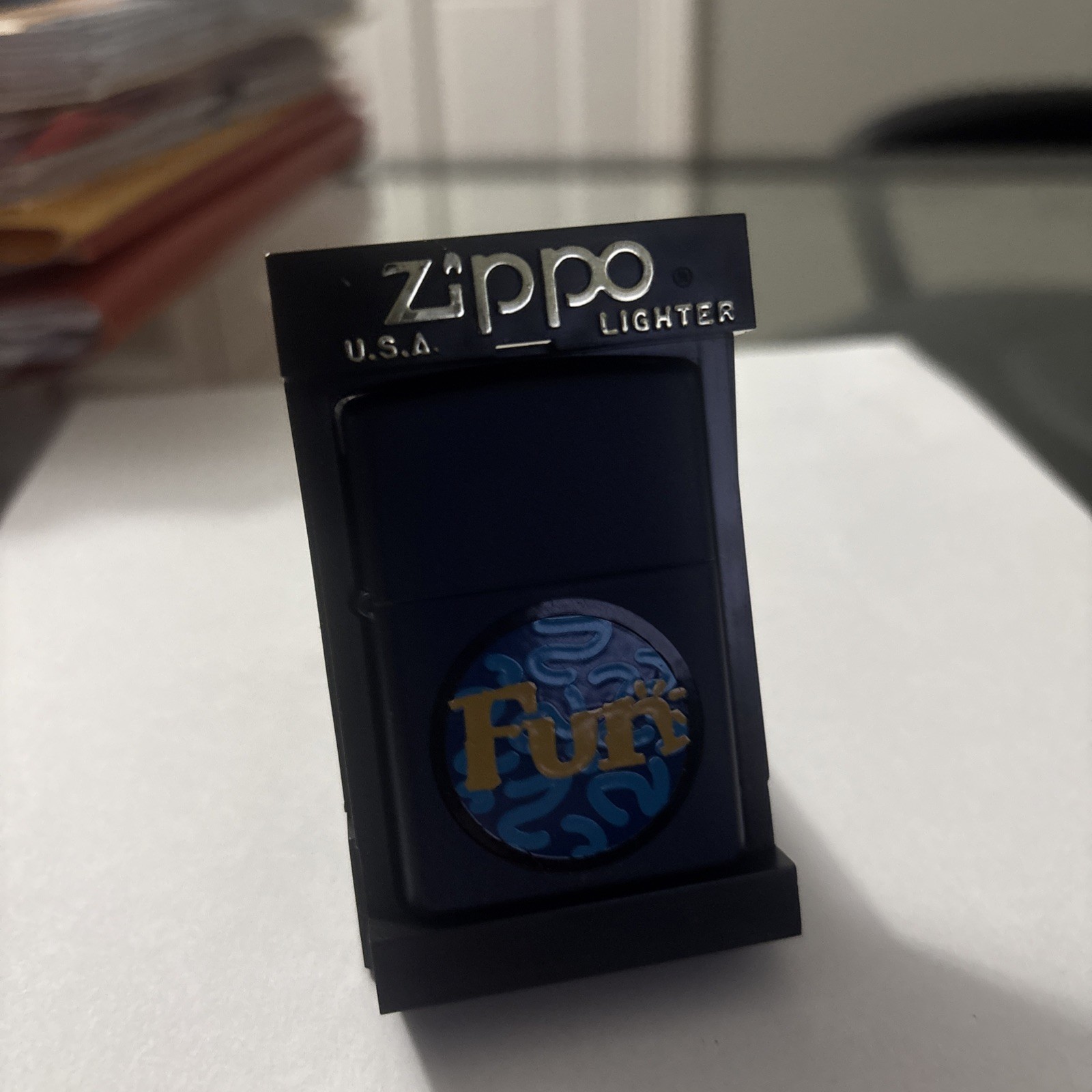 2000 Zippo 2000 Zippo