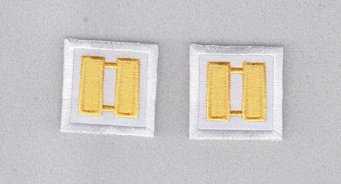 CAPT Captain MEDIUM GOLD on WHITE collar lapel patches 1.25\