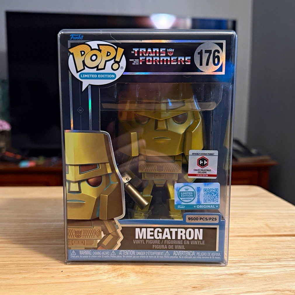 Funko Pop Transformers Megatron Gold #176 LE Circle K w/Protector LE 9500