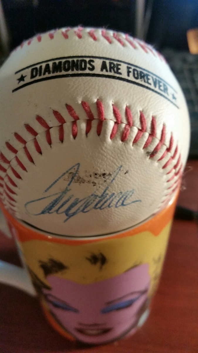TOM SEAVER SIGNED BALL & PRESS KIT DIAMONDS ARE FOREVER EXHIBITION TOUR & PHOTOS