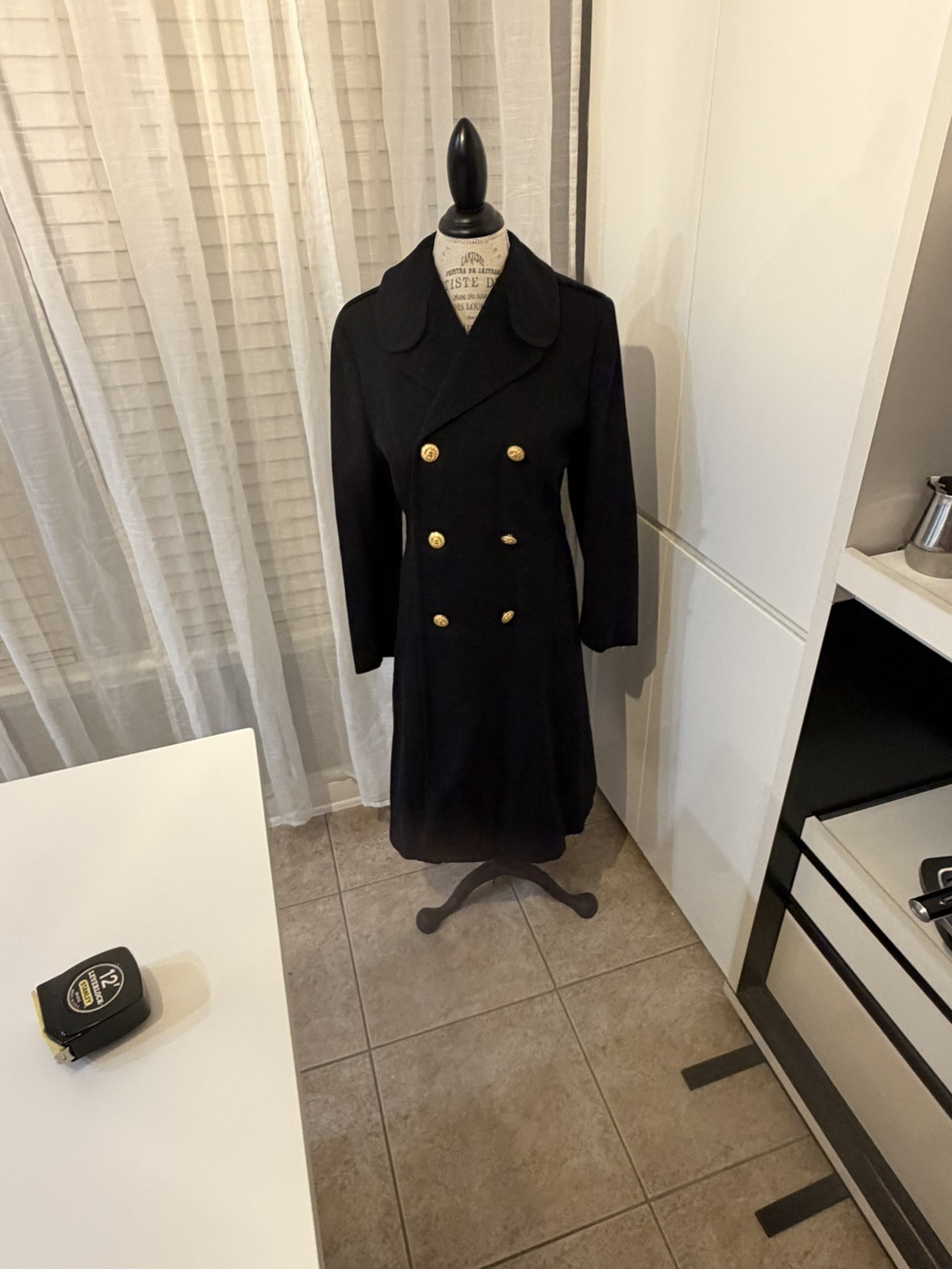 US Navy Officer Long Wool Bridge Dress Coat Gold Eagle Buttons VINTAGE Size 38 R US Navy Officer Long Wool Bridge Dress Coat Gold Eagle Buttons VINTAGE Size 38 R