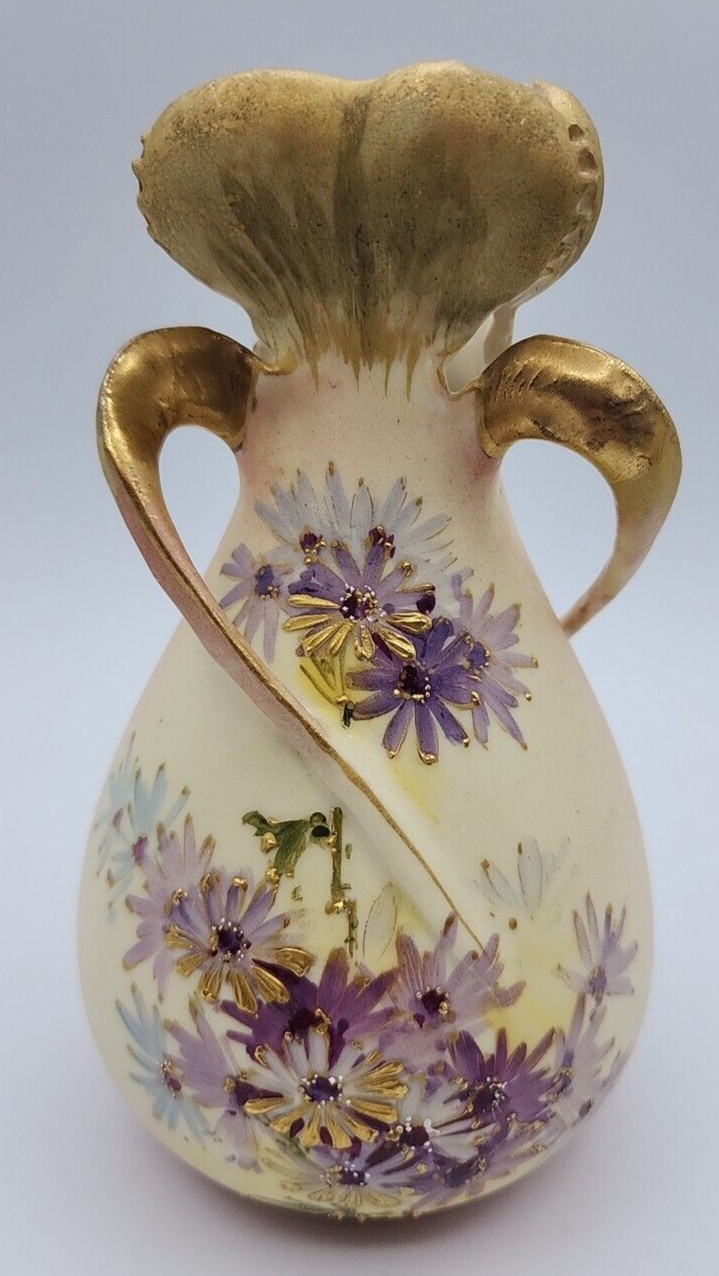 RStK Riessner Stellmacher Kessel Amphora Turn Teplitz Vase 6 1/4