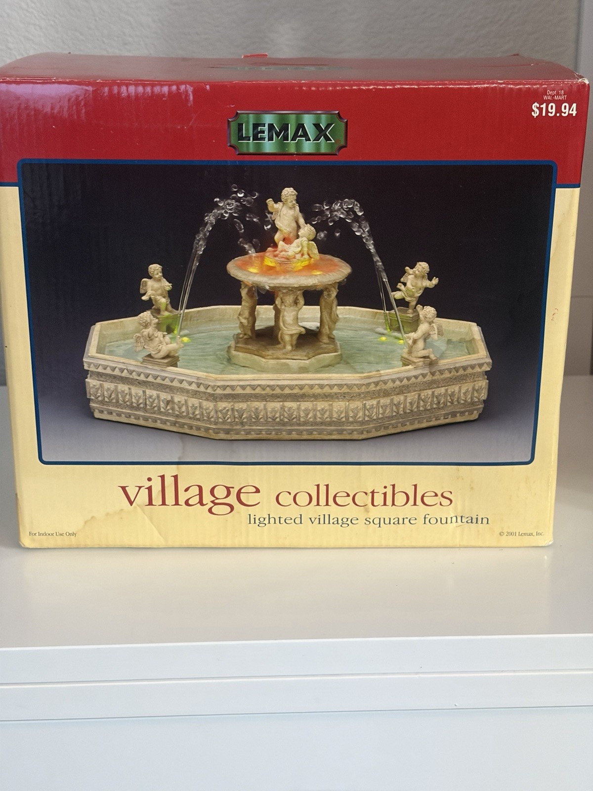 Lemax Lighted Village Square Fountain 14663A Village Christmas Collection 2001
