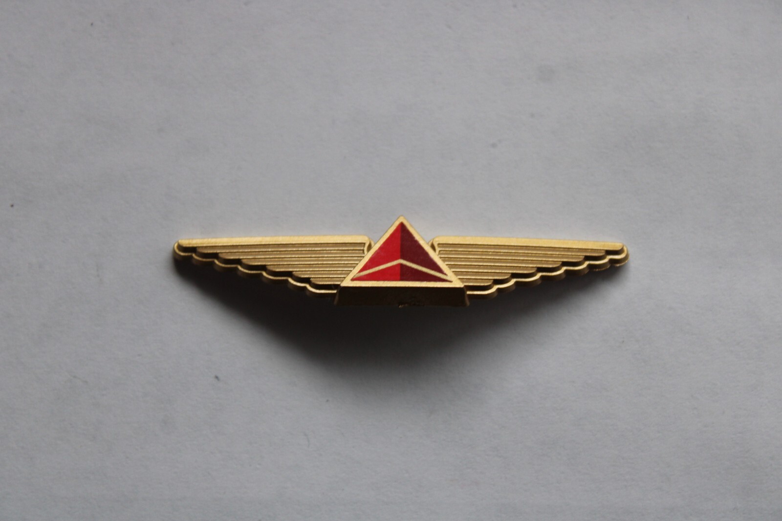 Vintage Delta Airlines Badge Pin Junior Pilot Plastic Wings New Loose Gold Tone Vintage Delta Airlines Badge Pin Junior Pilot Plastic Wings New Loose Gold Tone