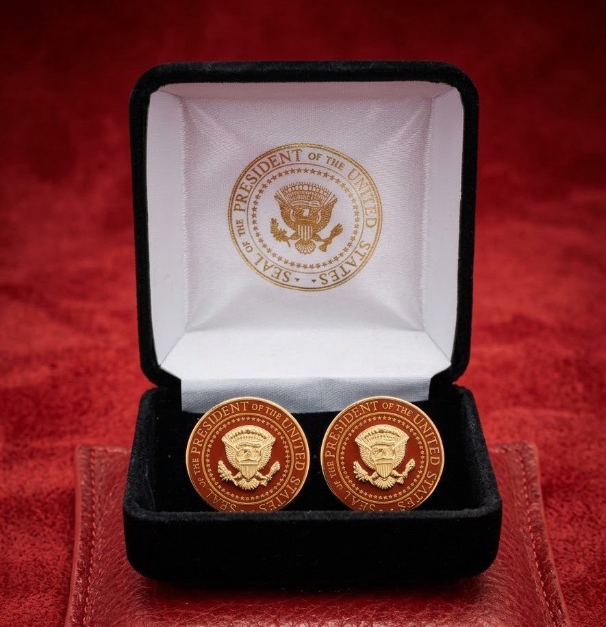 ULTRA RARE President Donald J. Trump Red VIP Seal & Signature Cabinet Cufflinks ULTRA RARE President Donald J. Trump Red VIP Seal & Signature Cabinet Cufflinks