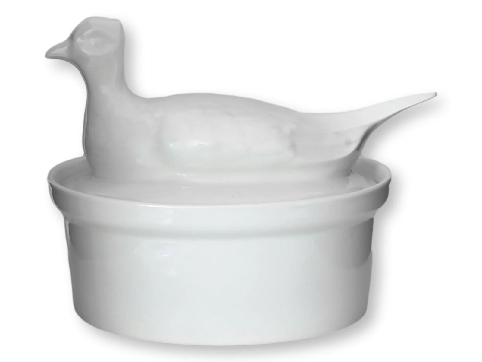1960s French Porcelain Game Bird Tureen 1960s French Porcelain Game Bird Tureen
