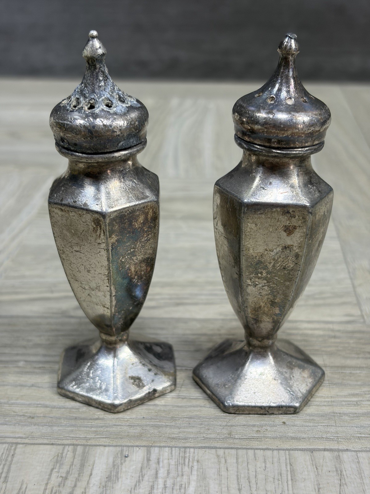 Weidlich Brothers Salt Pepper Shakers W b Mfg Art Deco Vintage Silver Plate 2605