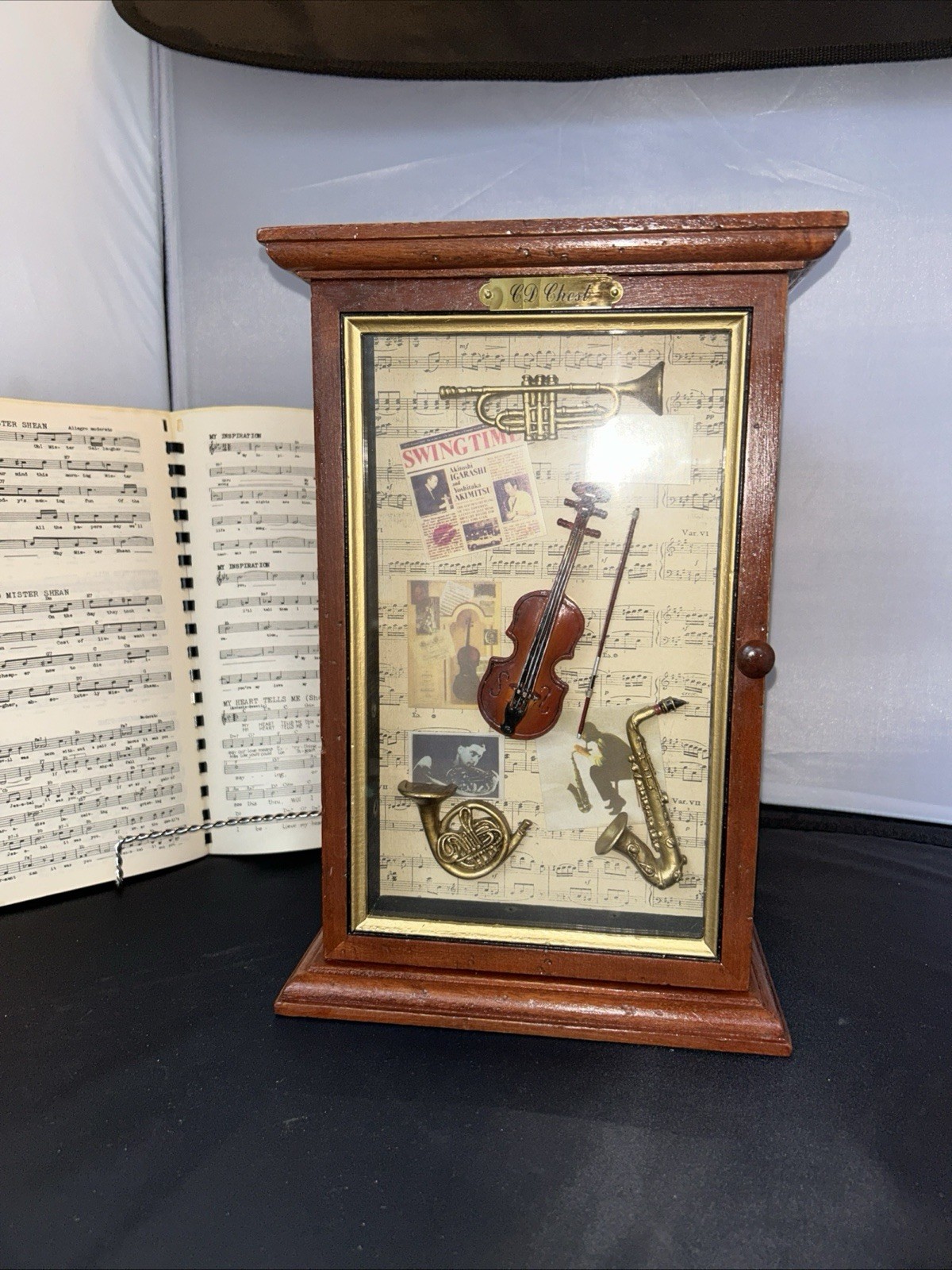 Vintage Arister Gifts Musical Shadow Box Music CD Storage Chest Cabinet Vintage Arister Gifts Musical Shadow Box Music CD Storage Chest Cabinet
