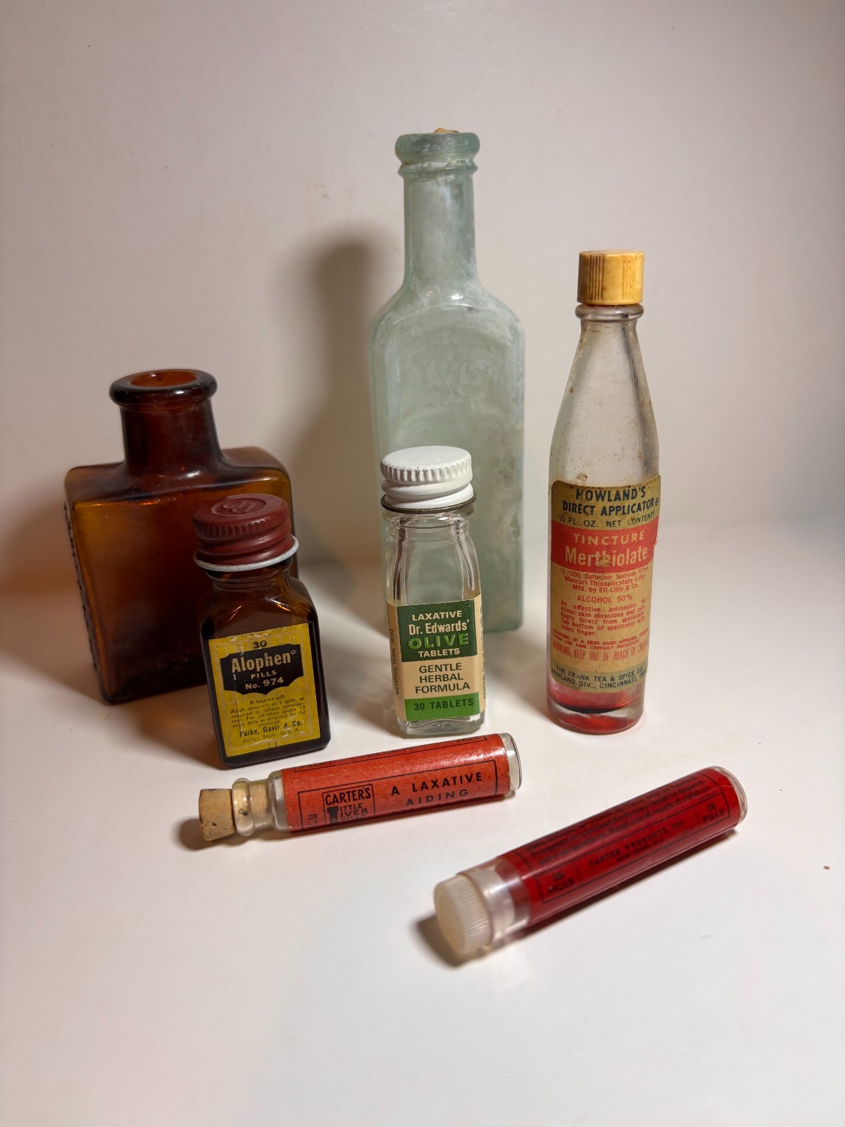 Antique Lot of Medicine Bottles Pharmacy Drug Store items