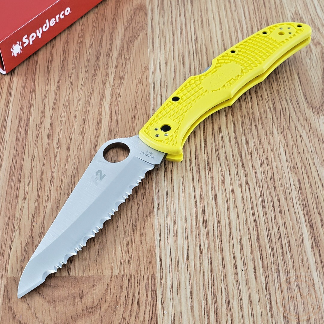 Spyderco Pacific Salt 2 Lockback Folding Knife 3.75