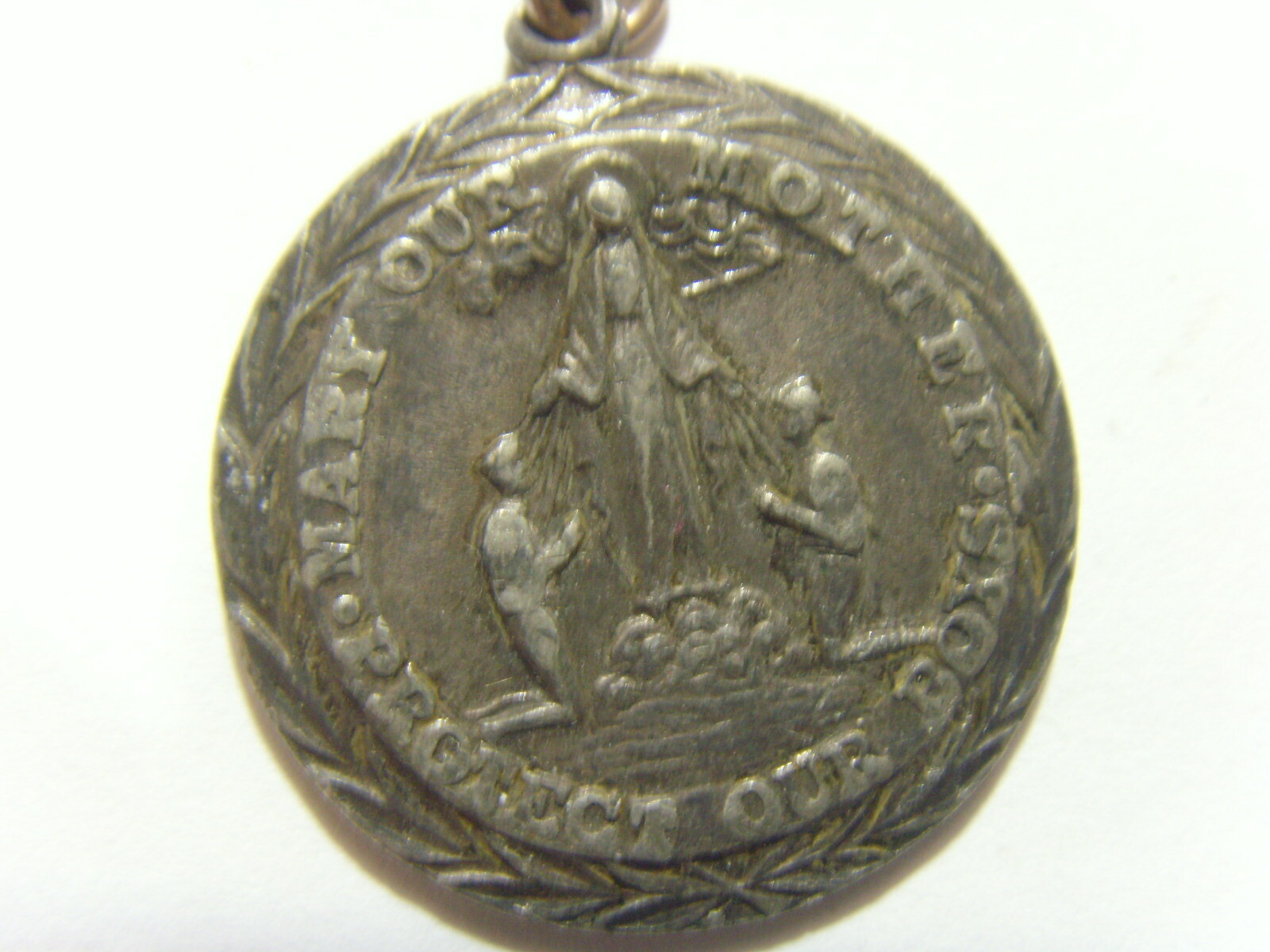 early 1900s antique 1st world war catholic large pendant Mary our mother 50951