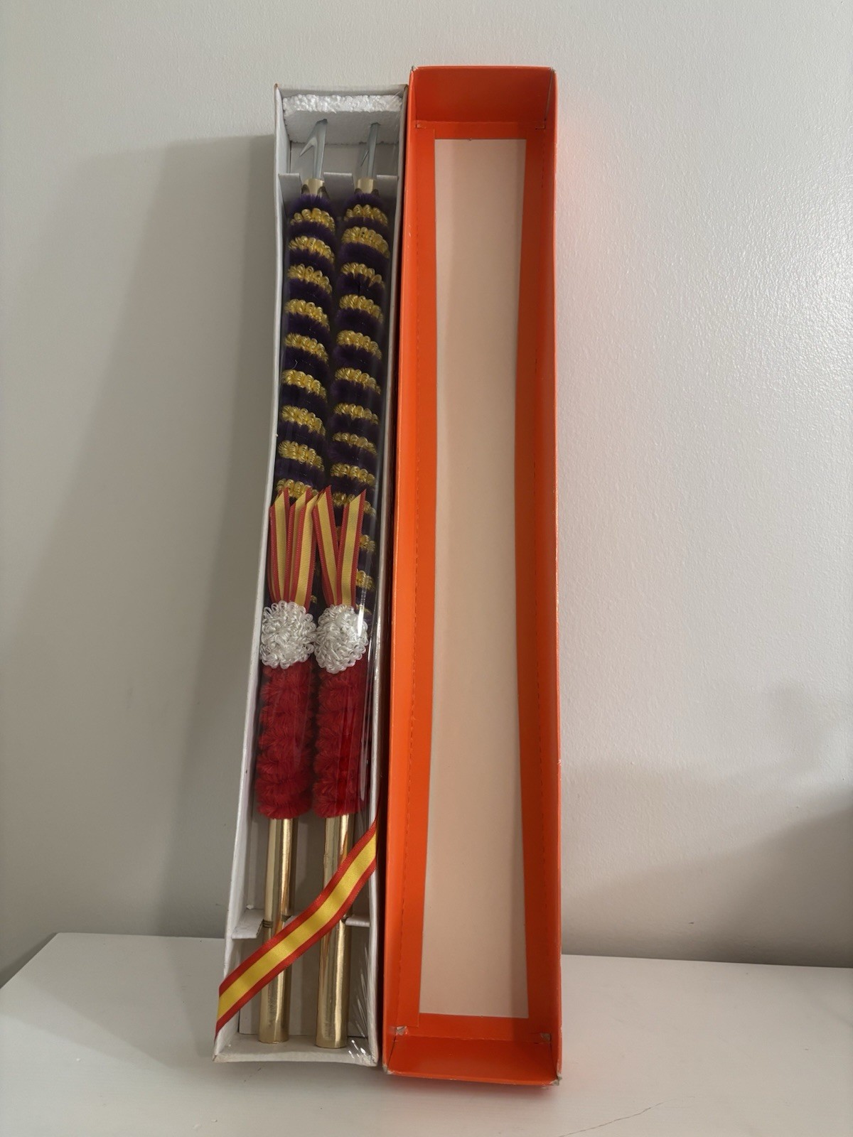 Spanish Souvenir Bullfighting Banderillas In Original Box
