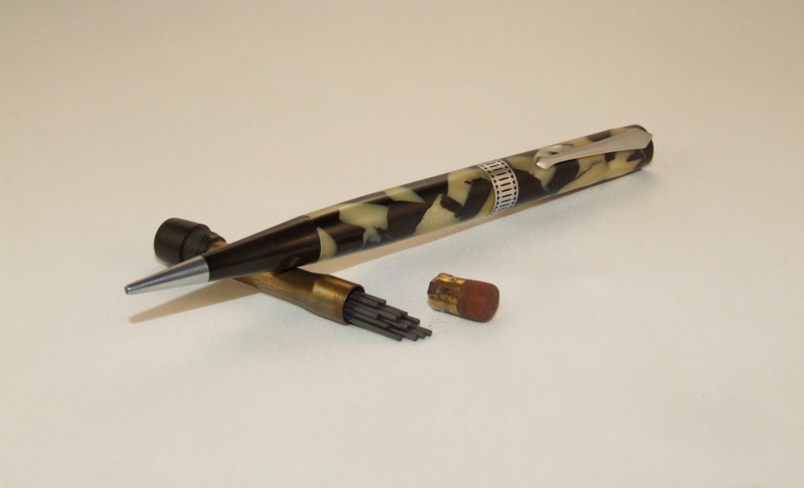 VINTAGE WATERMAN'S PATRICIAN PROPELLING PENCIL - MINT - CPT - LATTICE - C1929