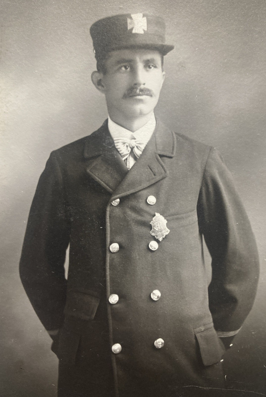 c1900 Portsmouth NH #4 Fire Department Uniformed Member Cabinet Card c1900 Portsmouth NH #4 Fire Department Uniformed Member Cabinet Card