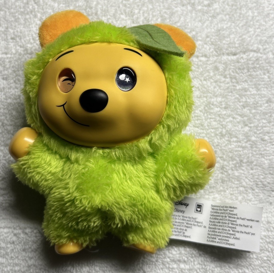 HAPPY HAUL Disney Fresh Picked Blind Box Pooh Green Apple