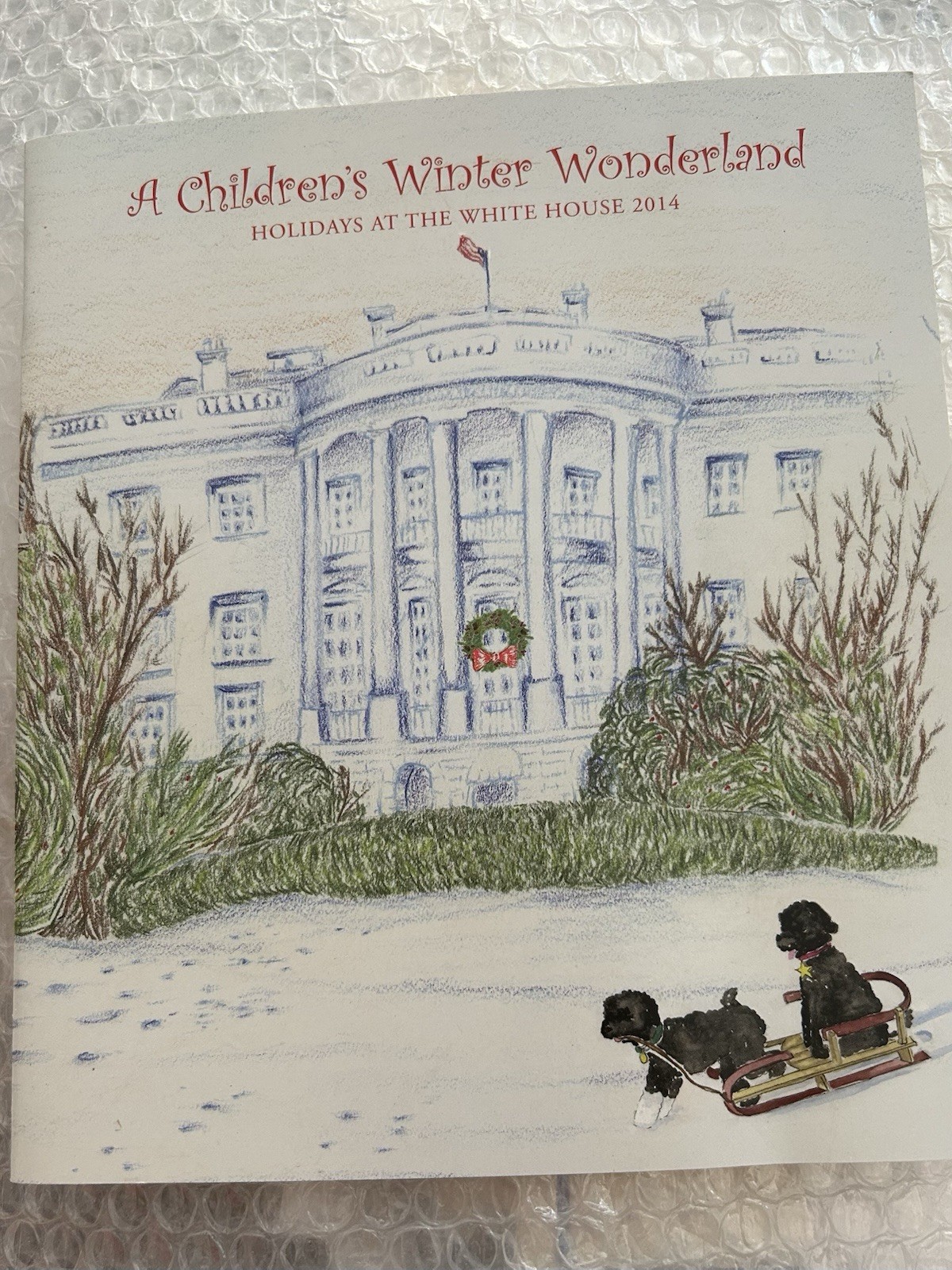 OBAMA CHRISTMAS 2014 HOLIDAY WHITE HOUSE TOUR BOOK WINTER WONDERLAND BO DEMOCRAT