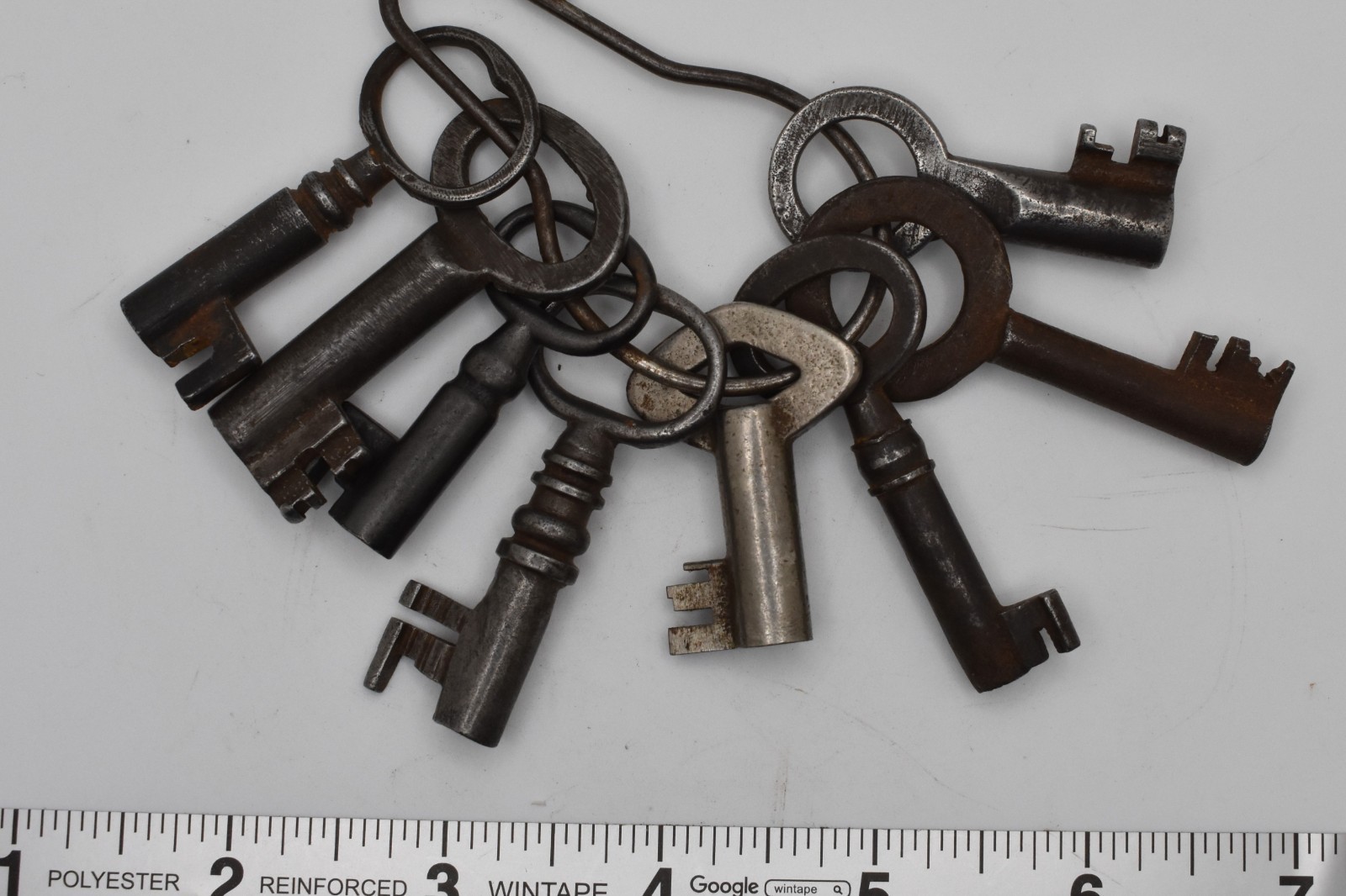Lot of 8 Antique / Vintage Barrel Keys