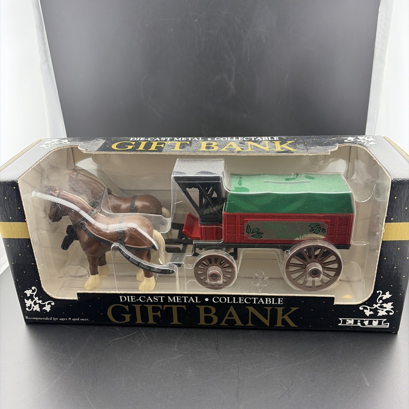 Ertl - Gift Bank Horse & Carriage (L-1)