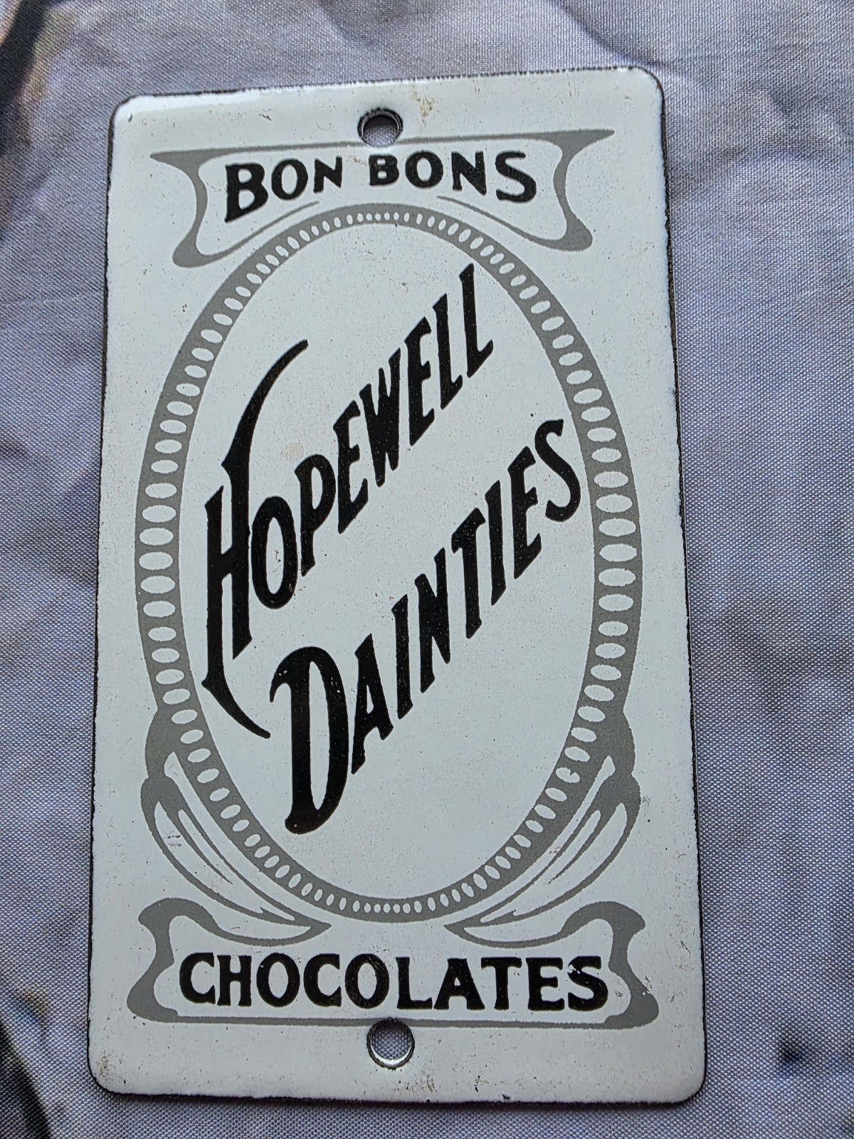 RARE VINTAGE HOPEWELL DAINTIES CHOCOLATE BON BONS DOOR PUSH PORCELAIN SIGN 