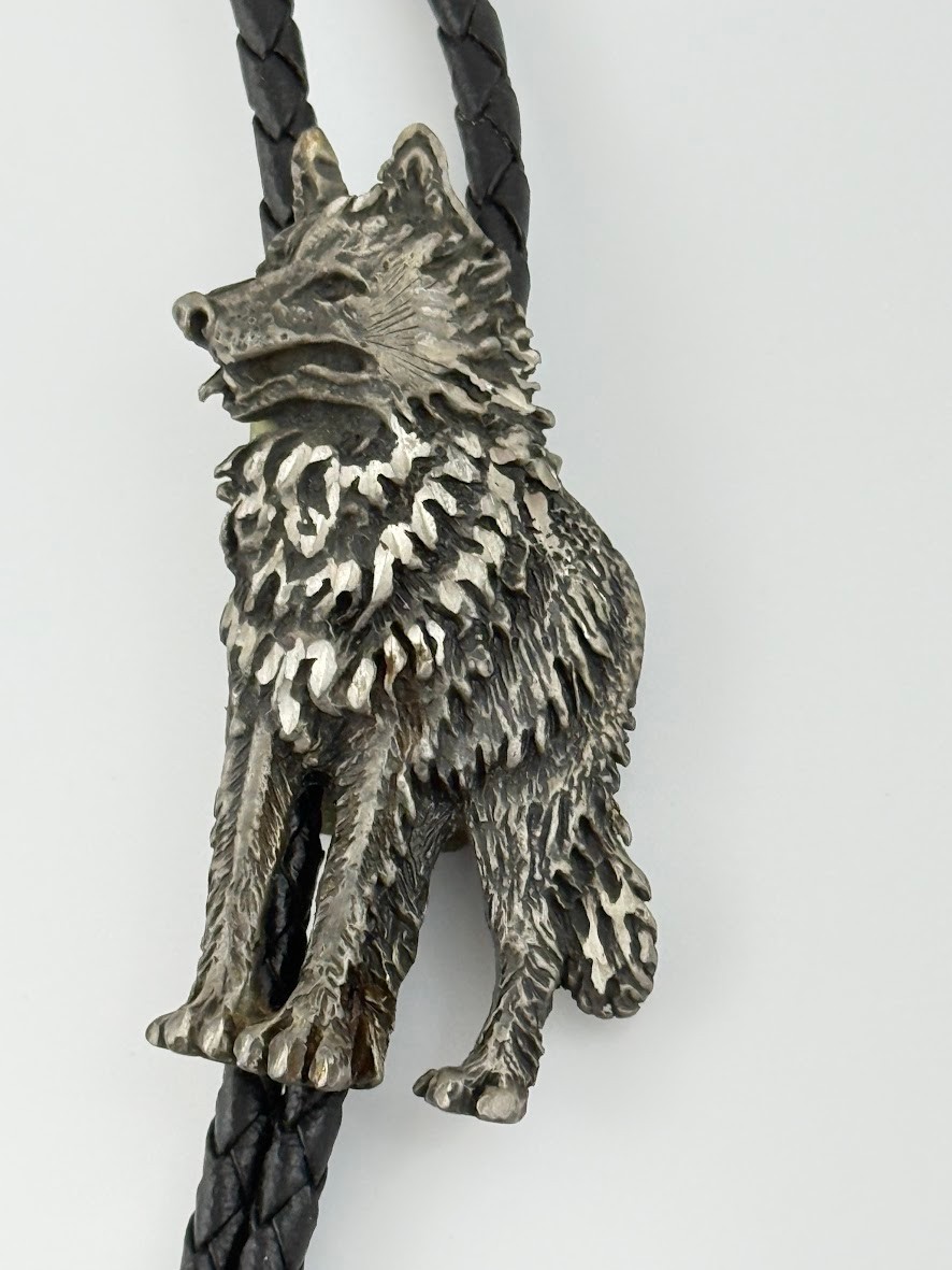 Vintage EJC Wolf Bolo Tie Diamond Cut Pewter Western Cowboy Silver Tone Hunter