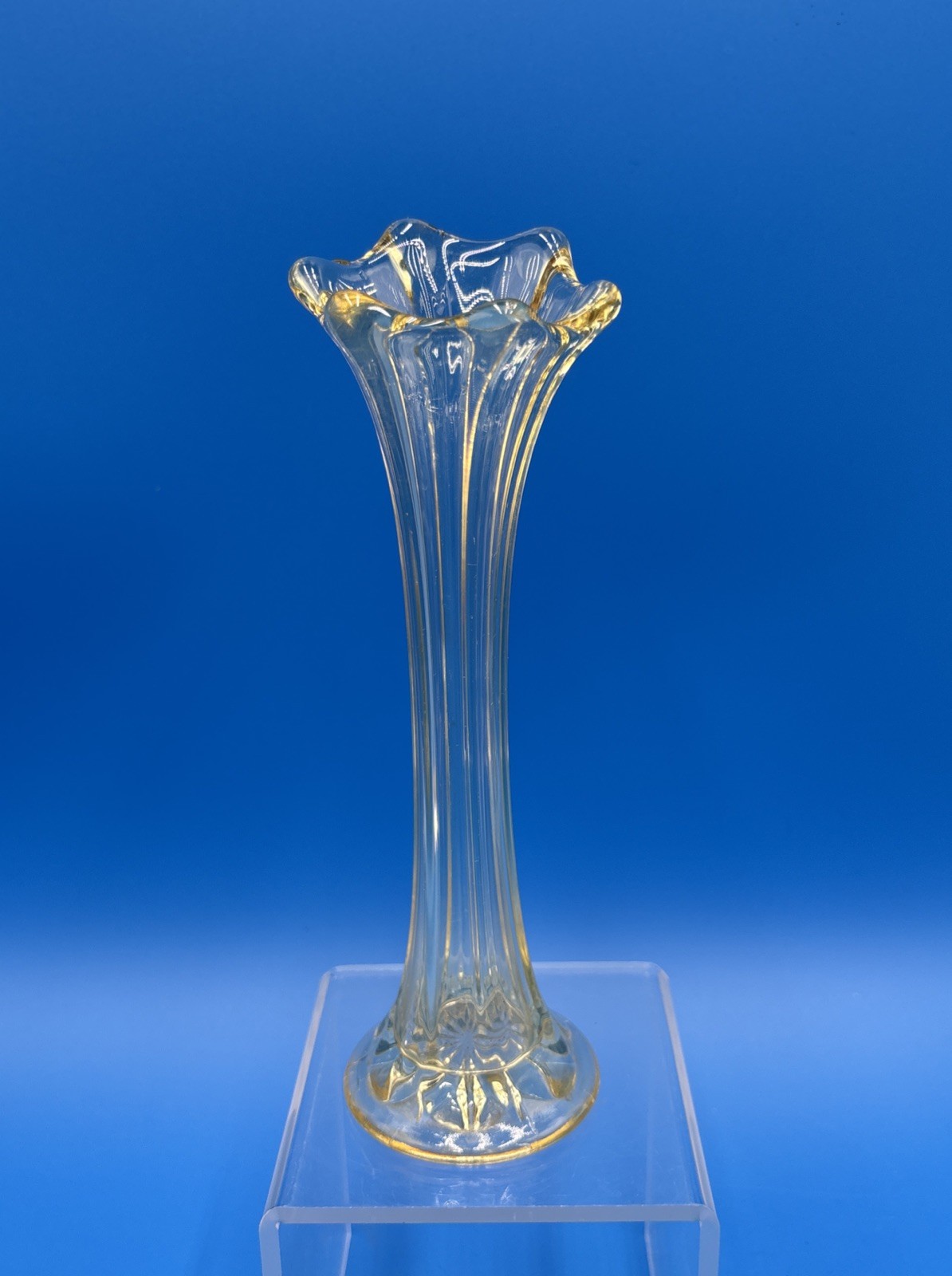 Vintage Small Swung Light Yellow Glass Vase with Scalloped Top 8 1/4” Tall