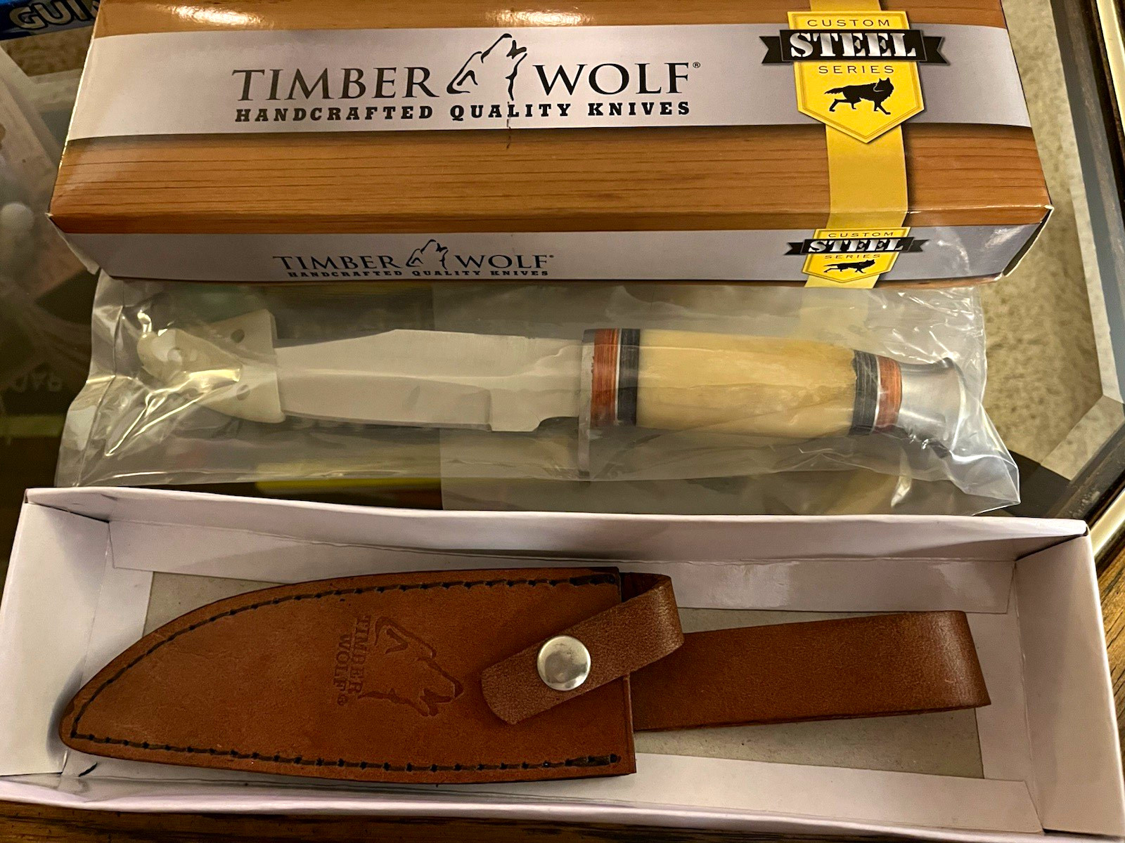 Timber Wolf Hunting Fixed Blade Knife Stainless Clip Point Bone Handle Sheath