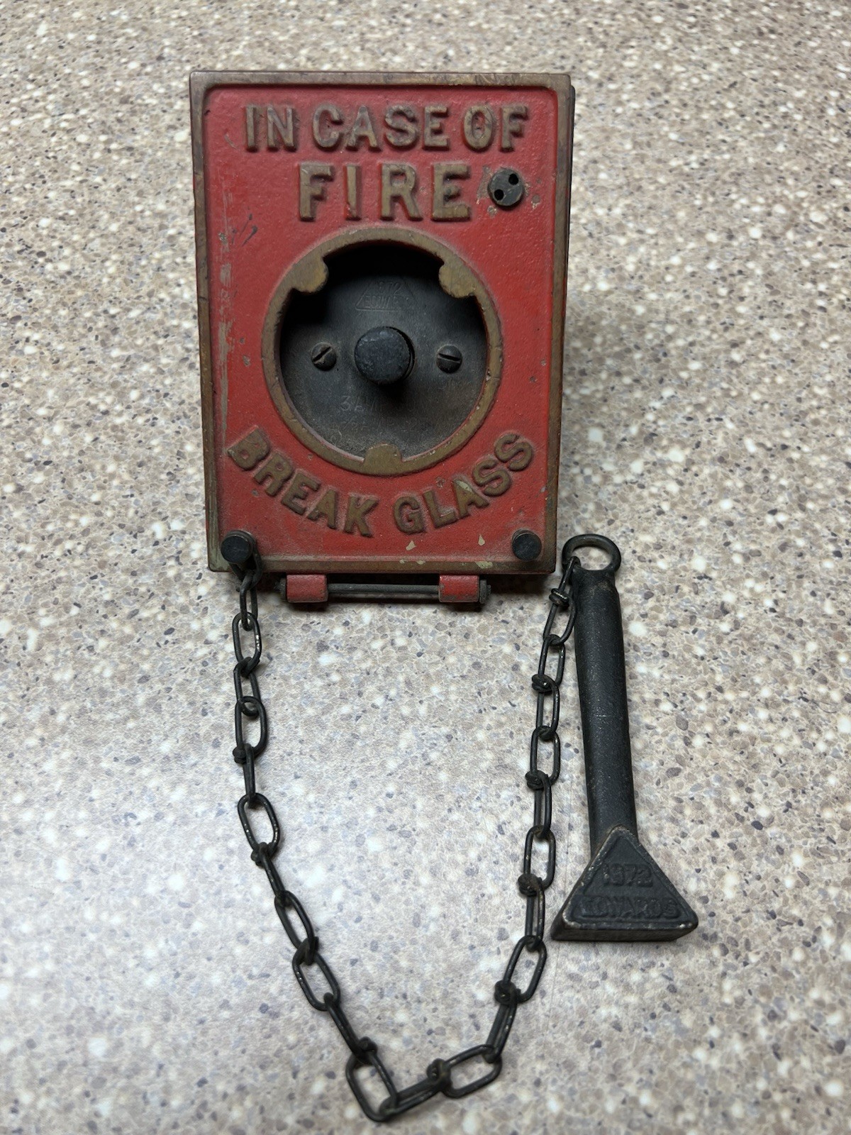 Vintage 1872 Edwards In Case Of Fire Break Glass Alarm With Hammer Vintage 1872 Edwards In Case Of Fire Break Glass Alarm With Hammer