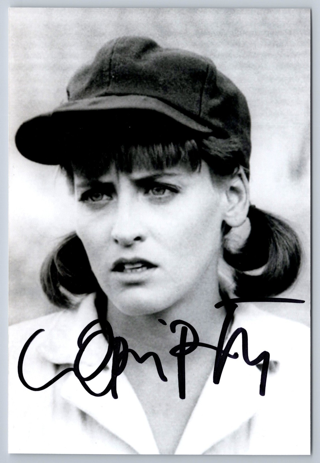 Lori Petty Hand Signed Photo - Actress - A League of Their Own