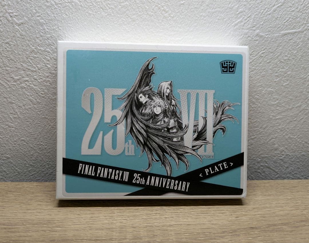 Rare Final FantasyVII 25th Anniversary Glass Plate