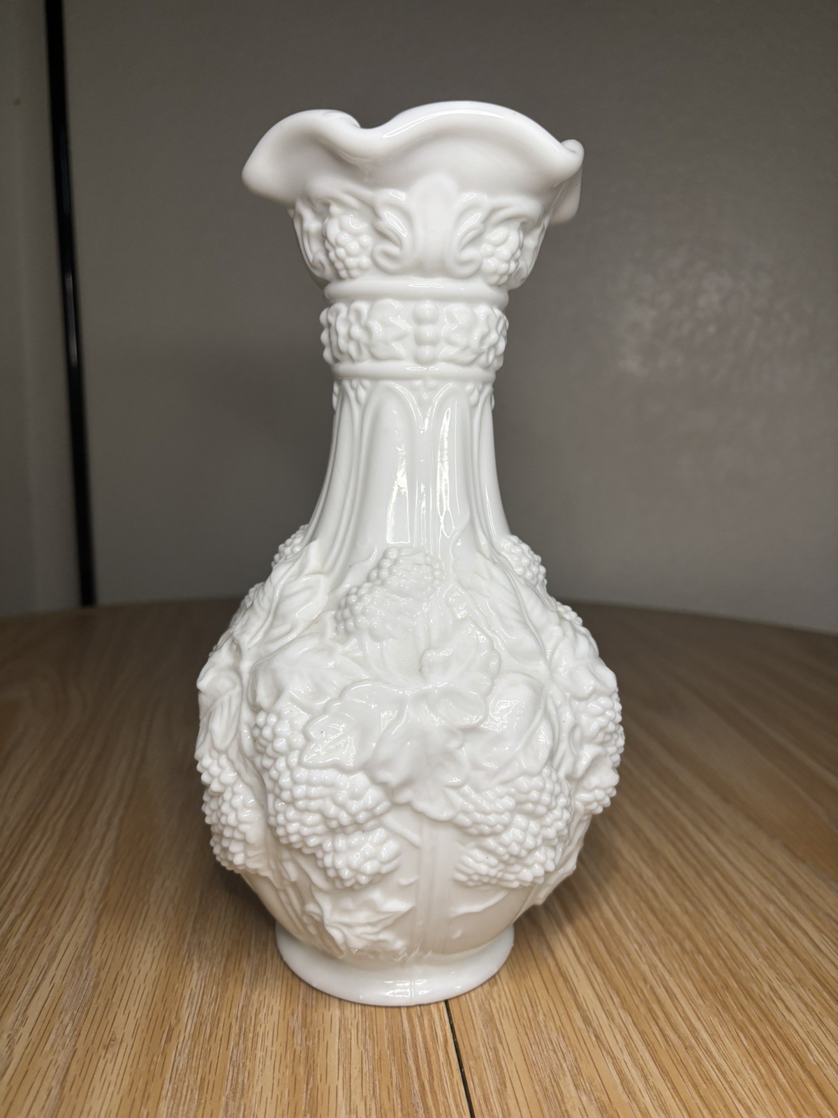 Vintage Tall Ornate Imperial Indiana Milk Glass Loganberry  Grapevine Vase 