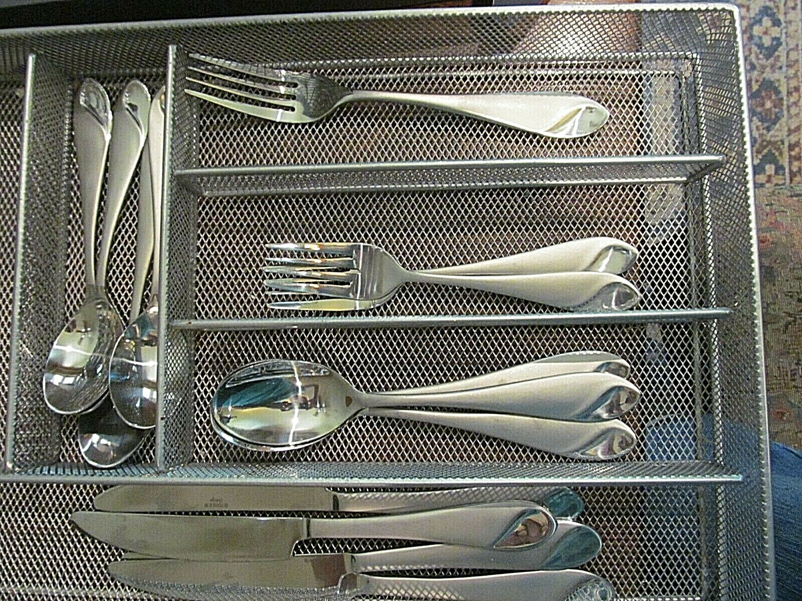 * Towle Satin & GLOSSY SWIRL Round Tip Stainless 14 PCS