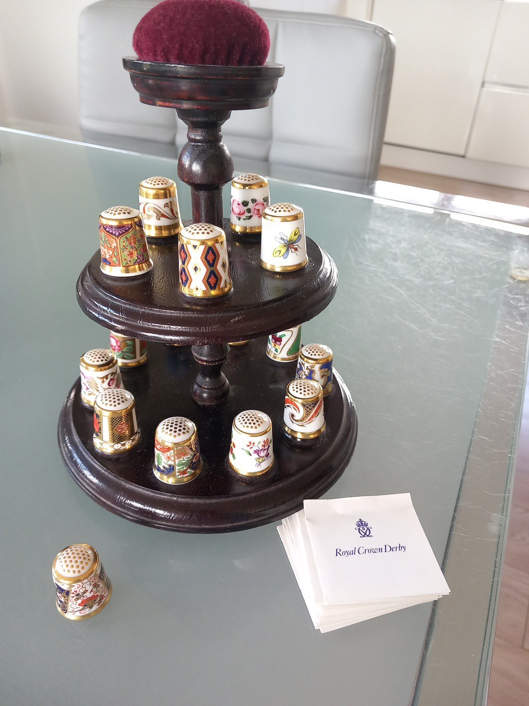 Vintage 16 Royal Crown Derby Thimbles And Stand 13 Certificates