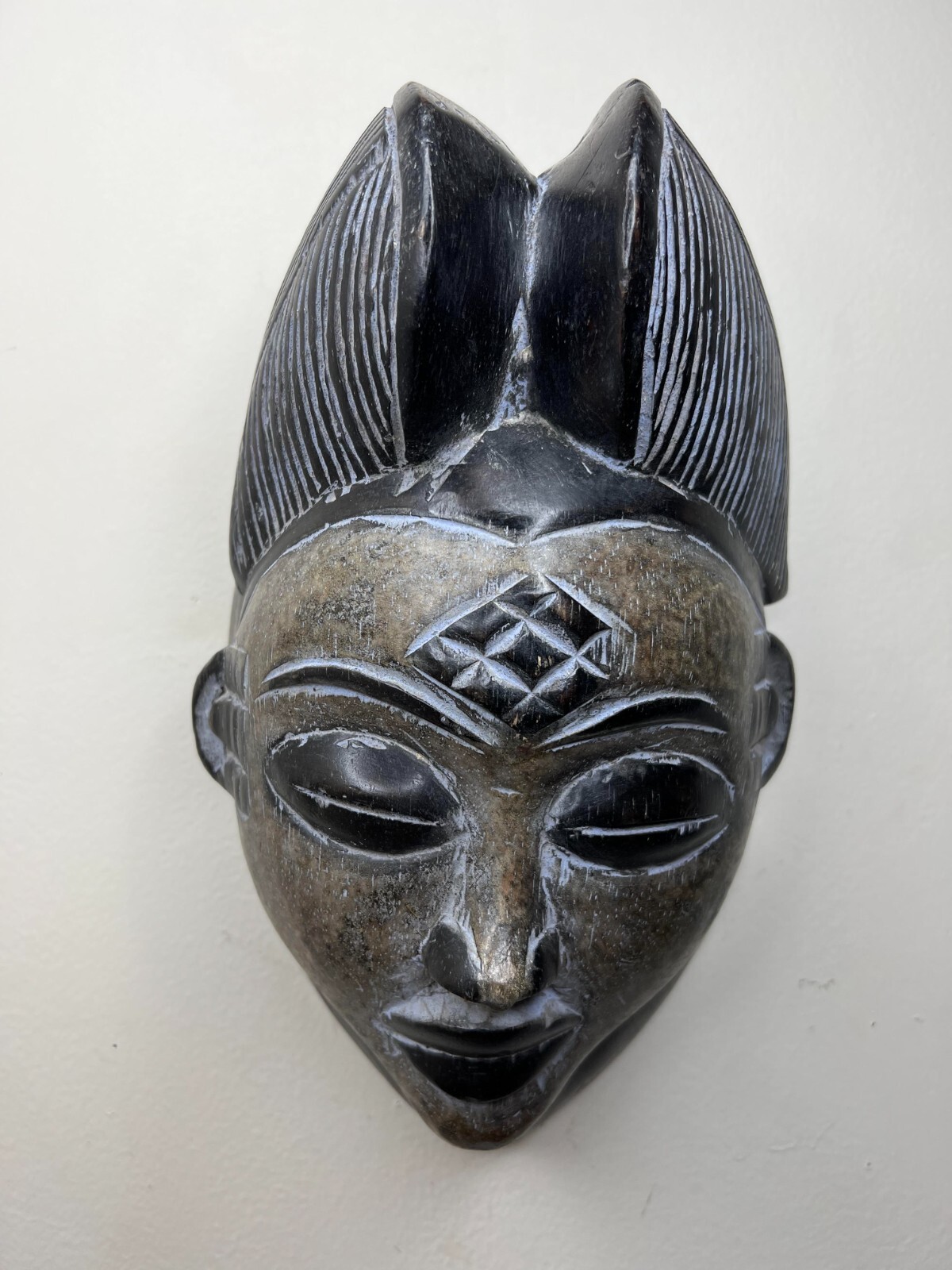 Punu Maiden Spirit Mask Mukudji  Gabon African 11\