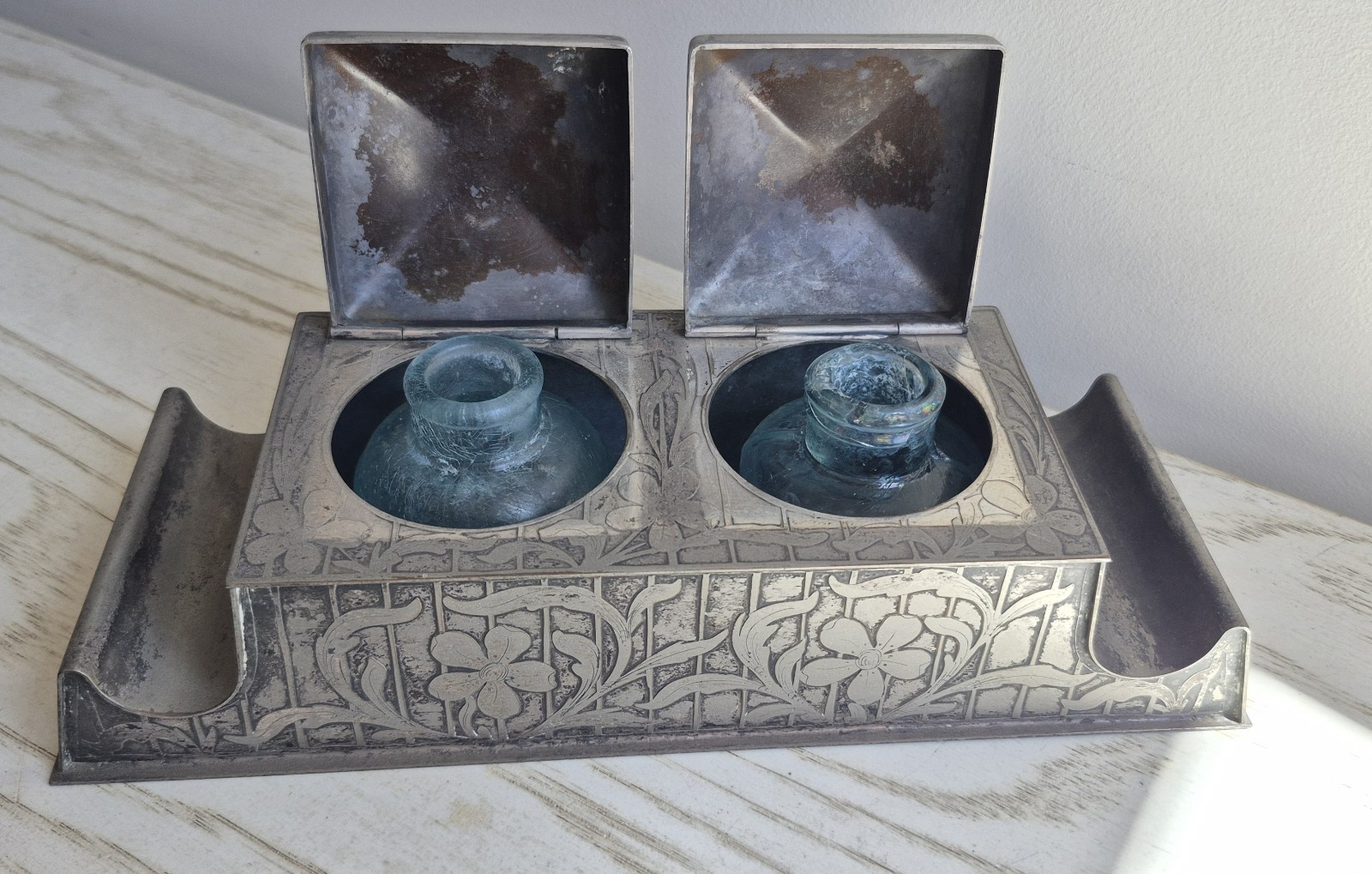 Antique K&O Co Art Nouveau Double Inkwell Inkstand Kronheimer & Oldenbusch Desk