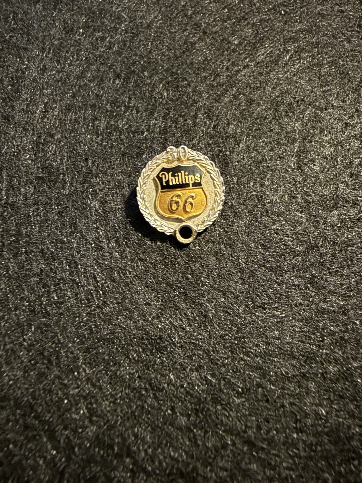 Vintage 14k Gold Phillips 66 Petroleum Company 30 Employee Lapel Pin. 3.9 Grams