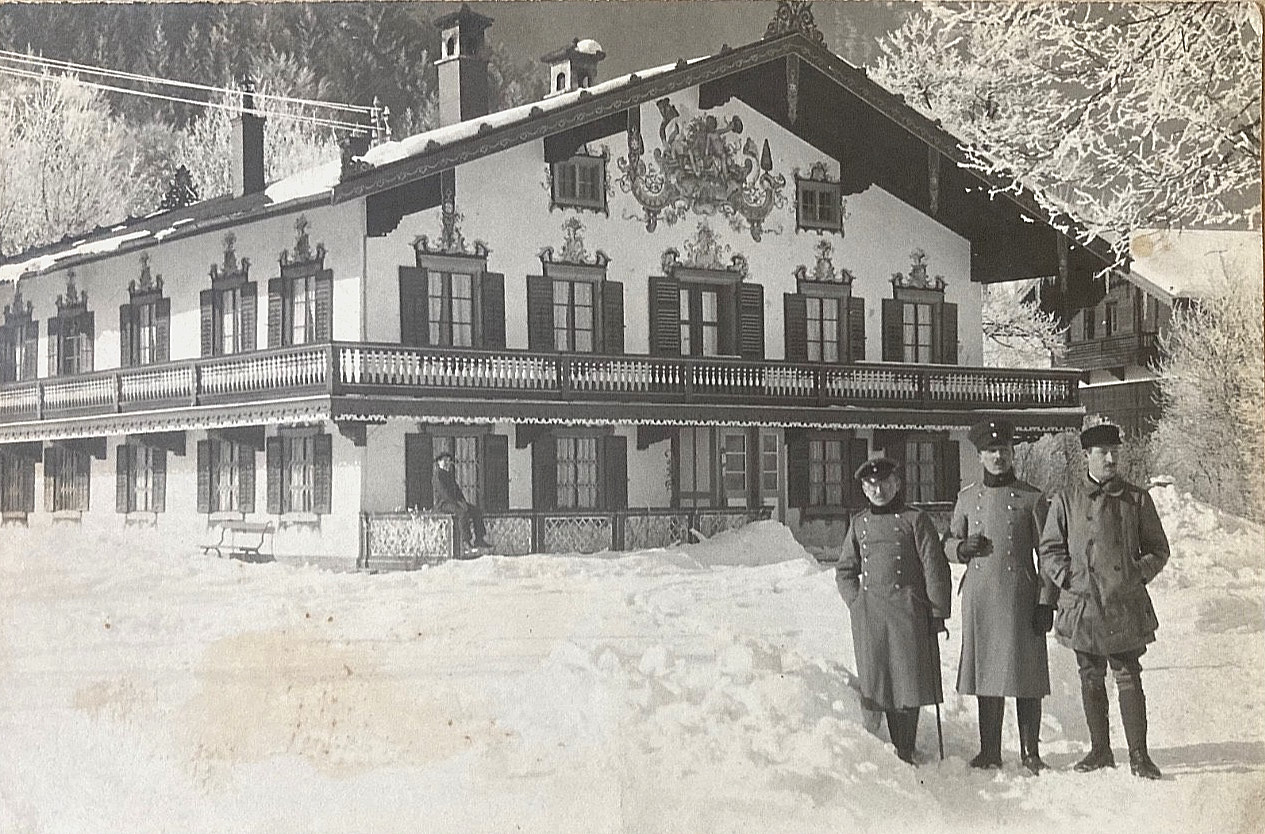 RARE FREIKORPS OBERLAND MOSERHOF ESTATE ASCHAU IM CHIEM DE. 1919 PHOTO POSTCARD
