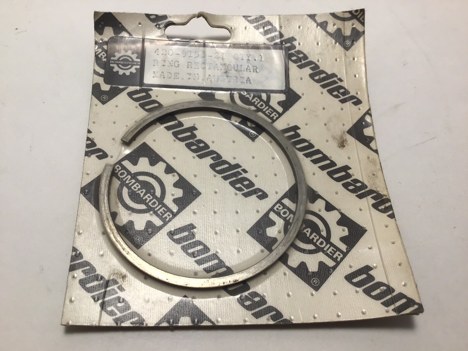Genuine Skidoo Piston Ring 59.5mm Blizzard Cross Country OEM # 420915321