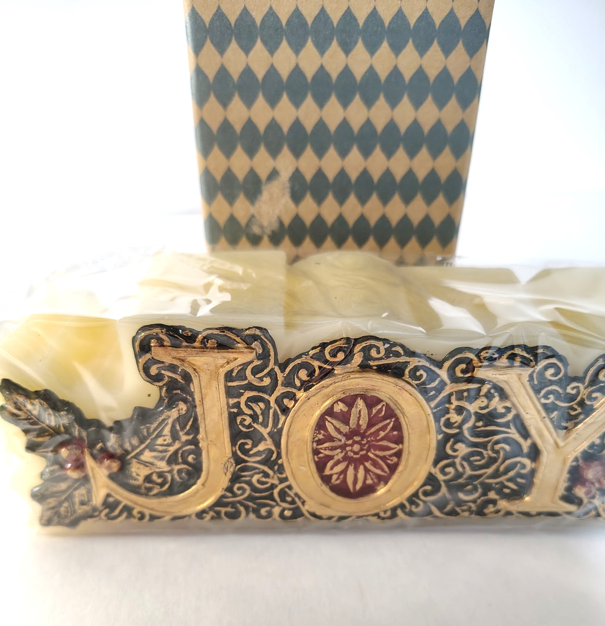 NEW Vintage Avon Joy Christmas Decor Gold Candle Red Green Holly 1999 