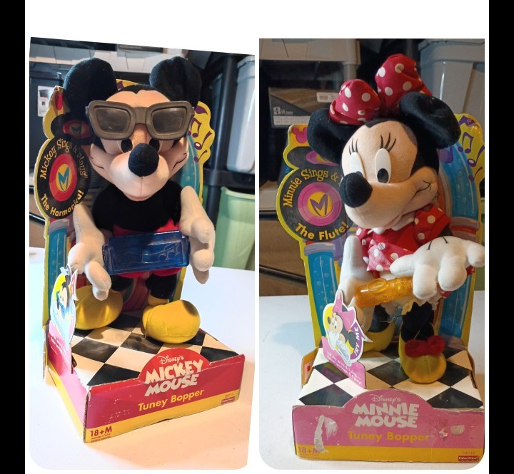 Disney\'s Mickey And Minnie TUNEY BOPPER Plush Musical Toy by Fisher Price New